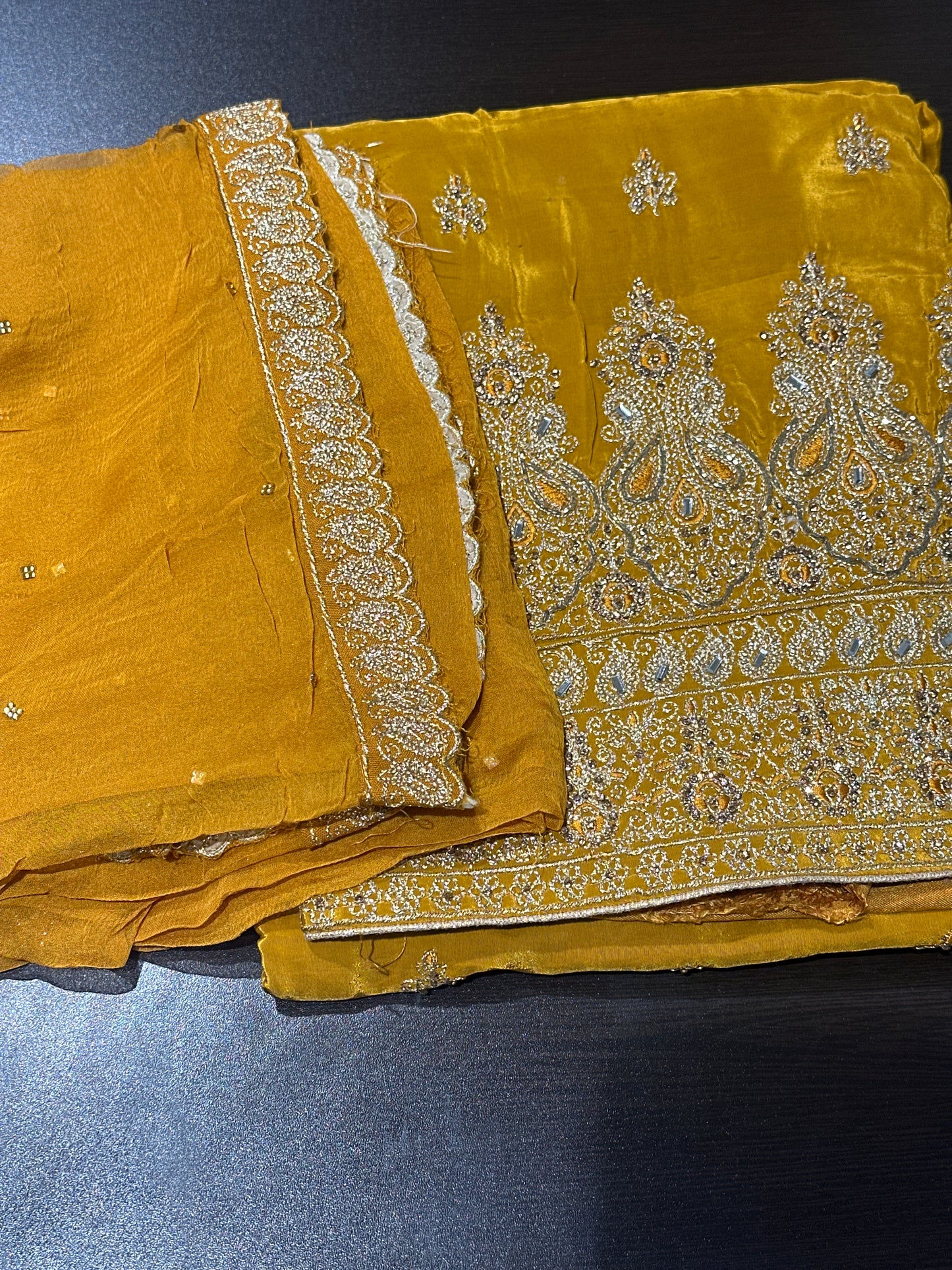 OFFER SALES UNSTITCHED SALWAR SUITS -  IHA 34098