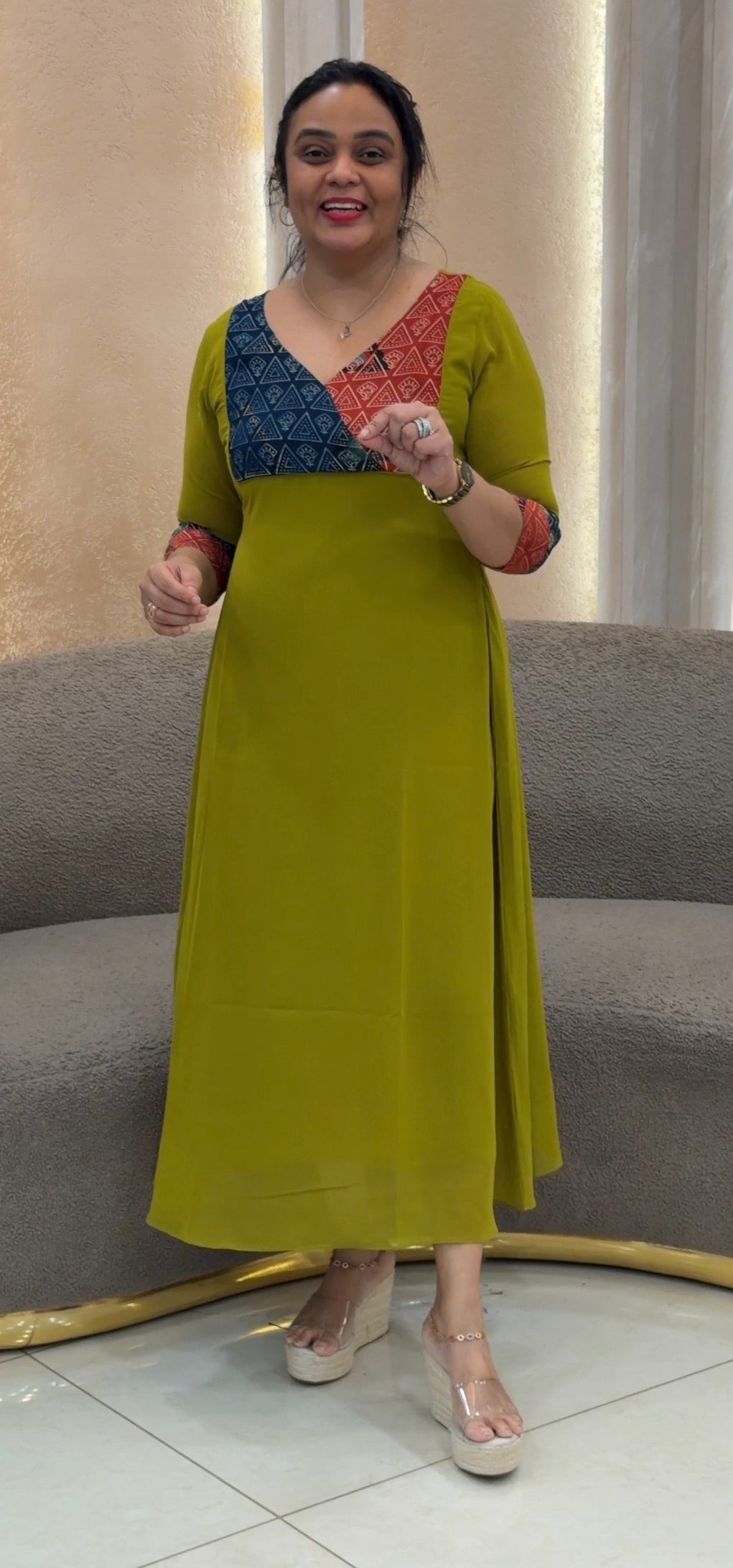 IHA'S IN-HOUSE GEORGETTE SLITTED TOPS - IHA 35006