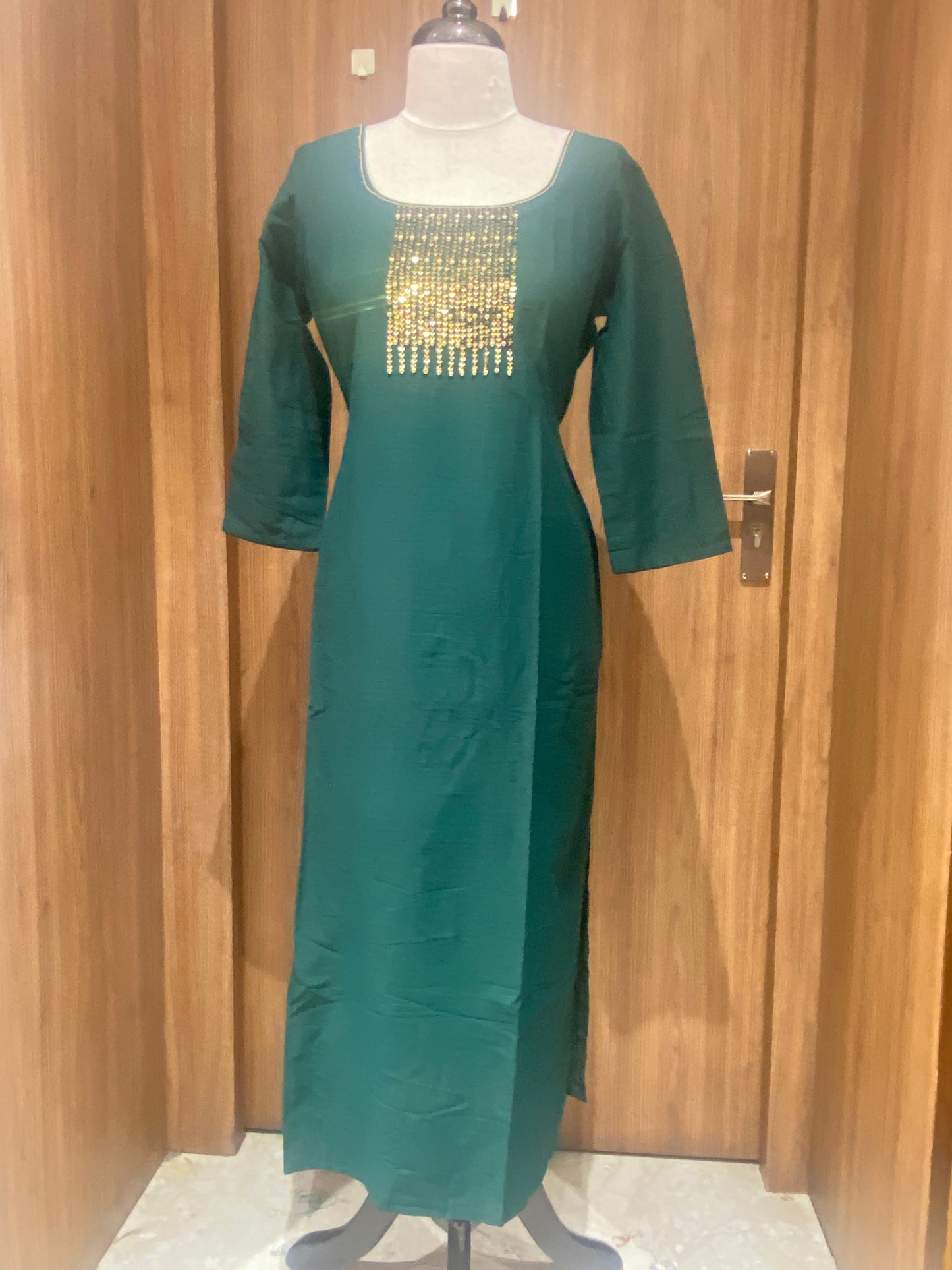 OFFER SALES TOPS COLLECTIONS - IHA 26995