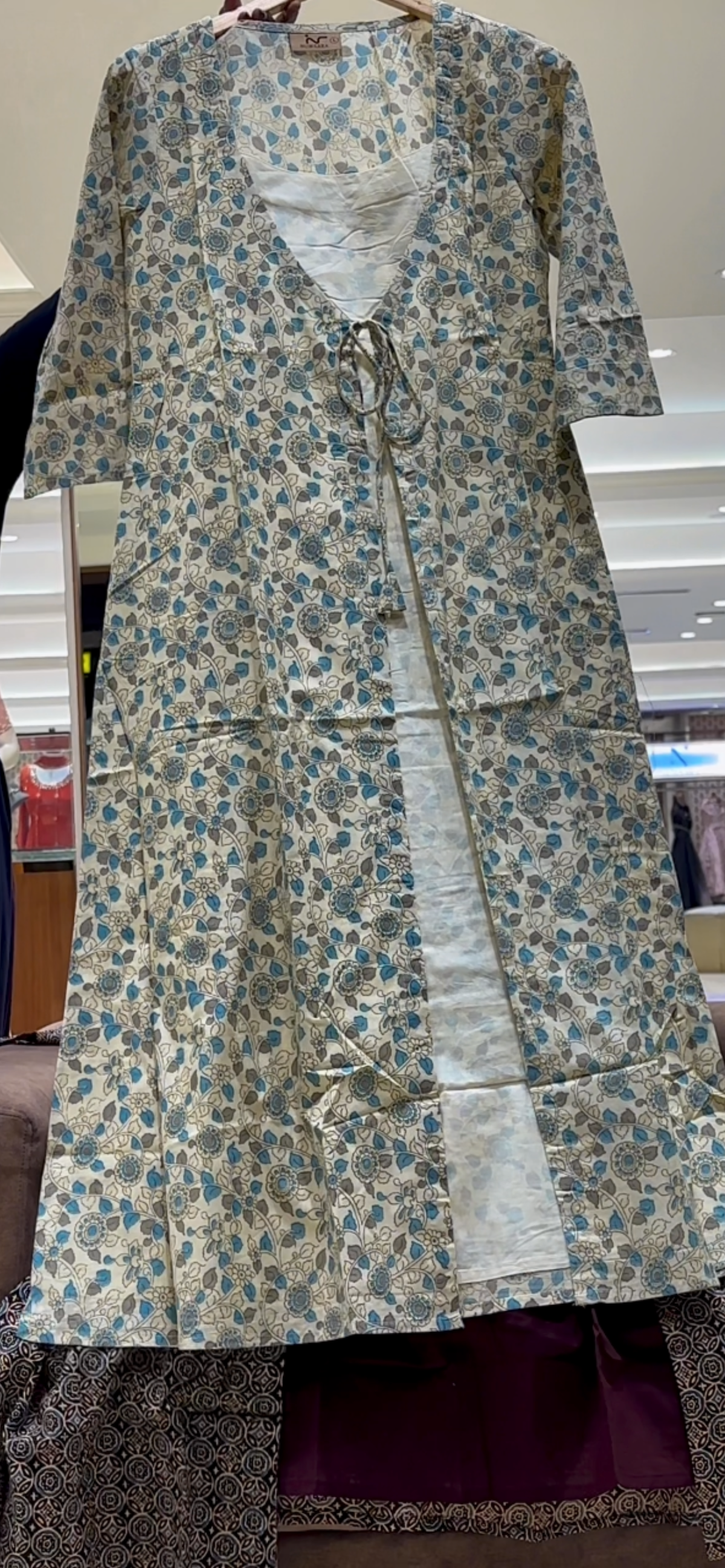 OFFER SALES TOP AND PRINTED JACKET -  IHA 36012