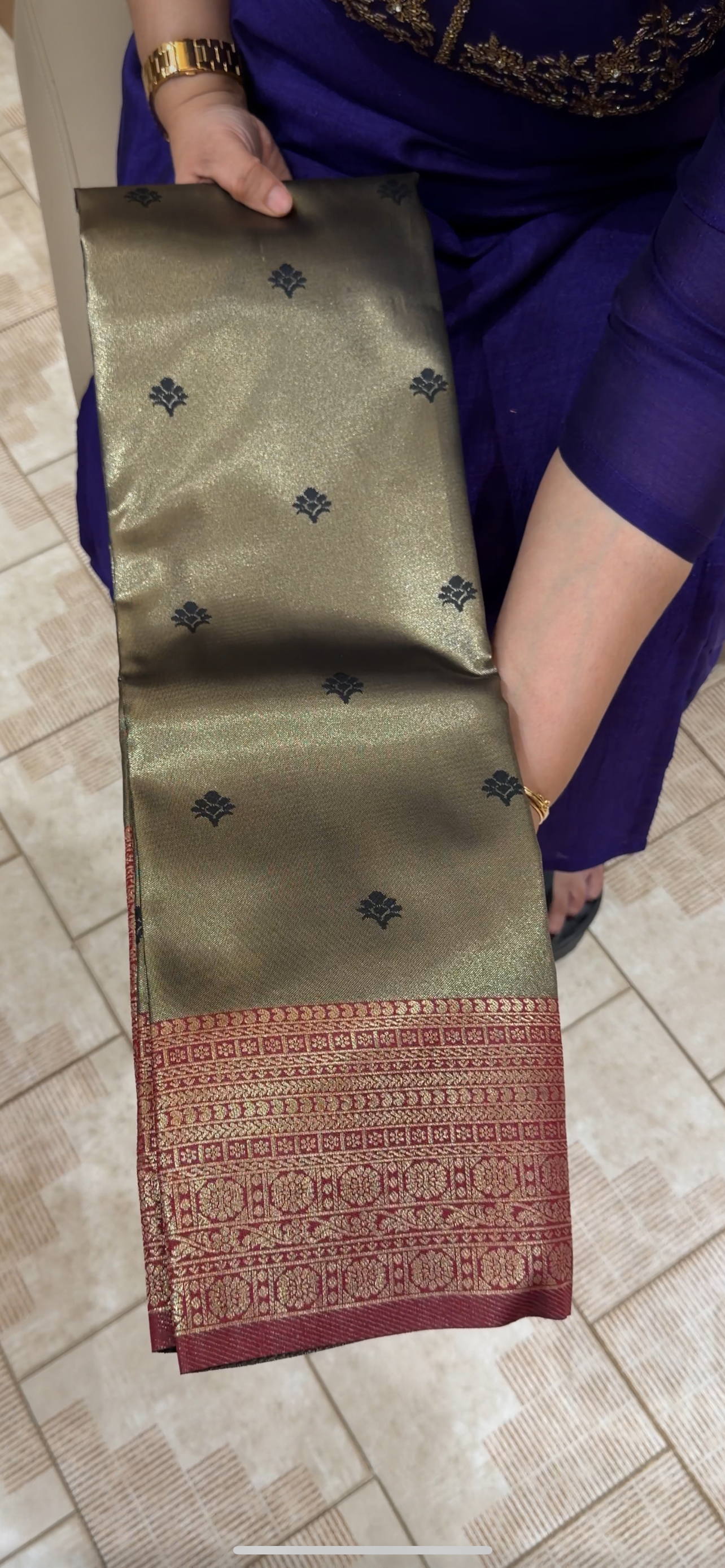 BUDGET BUY TISSUE SAREES - IHA 30397