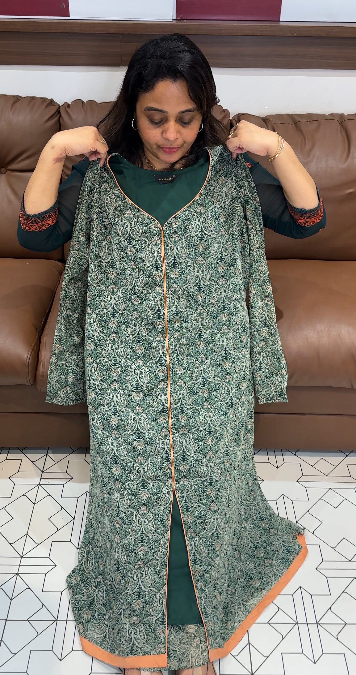 PRINTED LONG A-LINE TOPS - IHA 26255