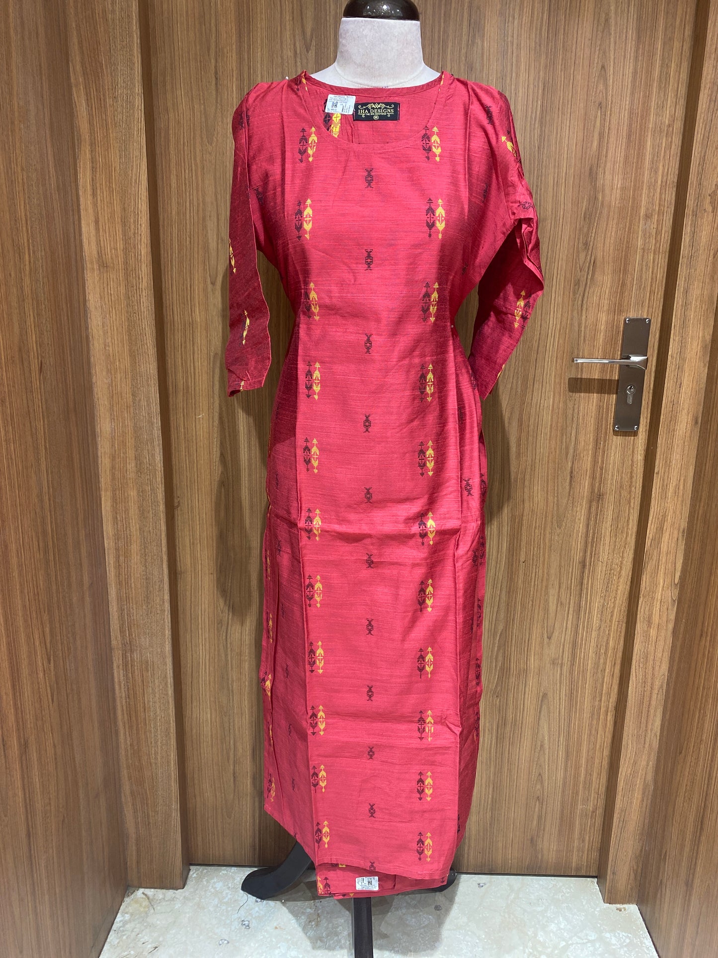 OFFER SALES TOP AND BOTTOM - IHA 27052