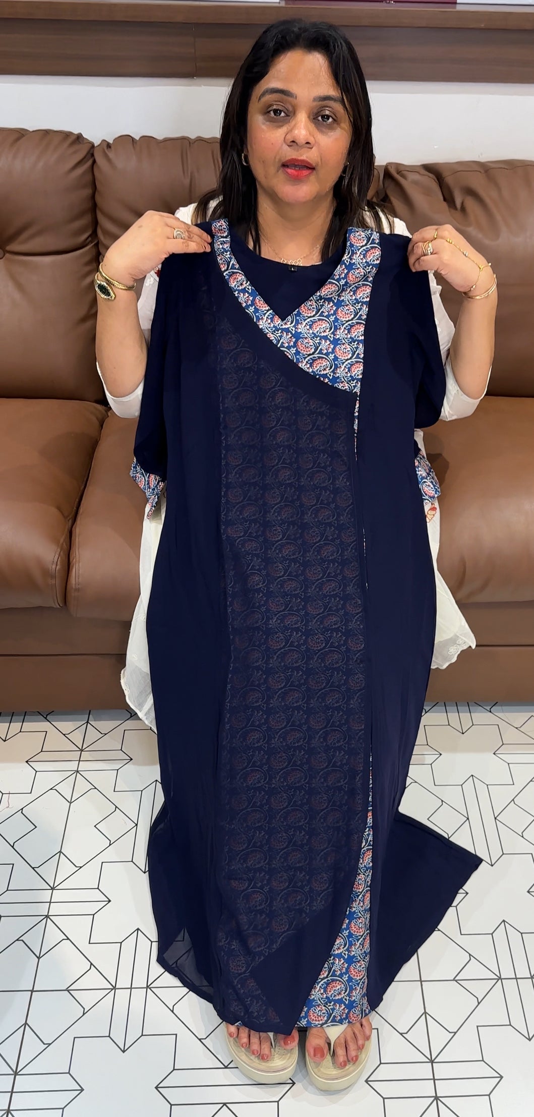 FAUX GEORGETTE ALINE TOPS - IHA 24750