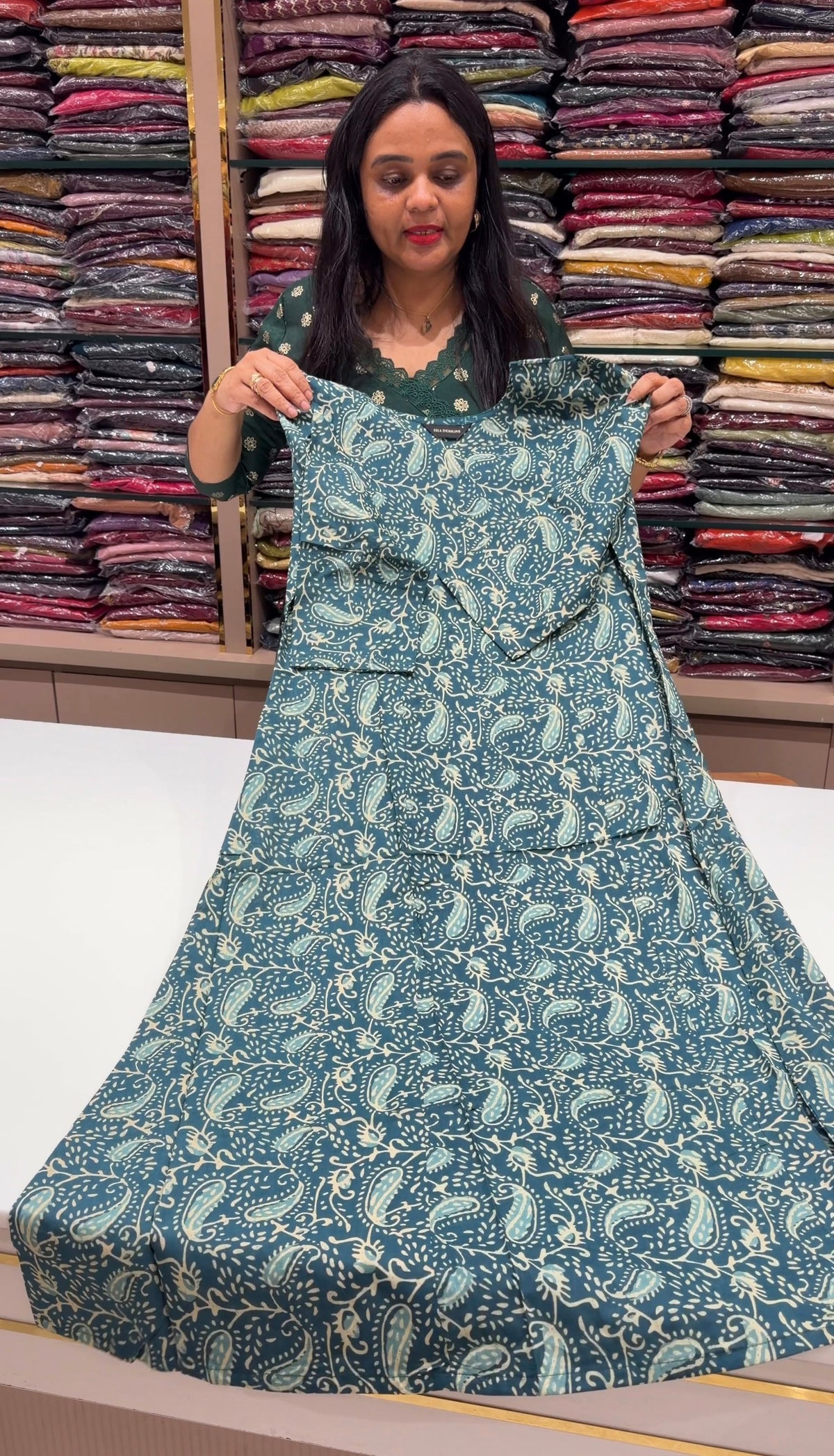 OFFER SALES READY TO WEAR SETS - IHA 35344