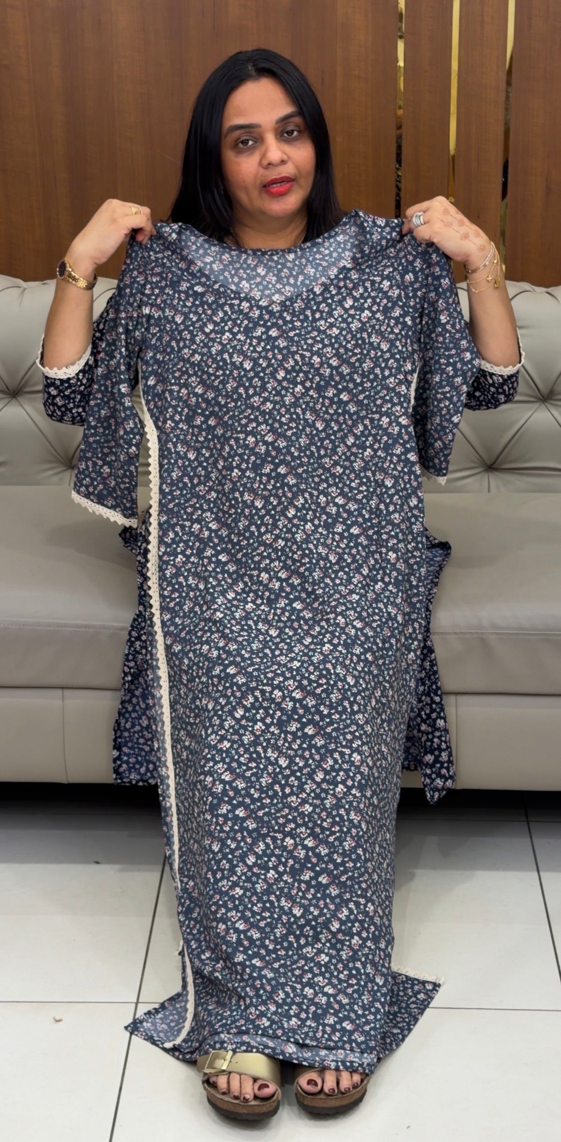 IHA'S IN-HOUSE CRAPE PRINTED SLITTED TOPS - IHA 31923