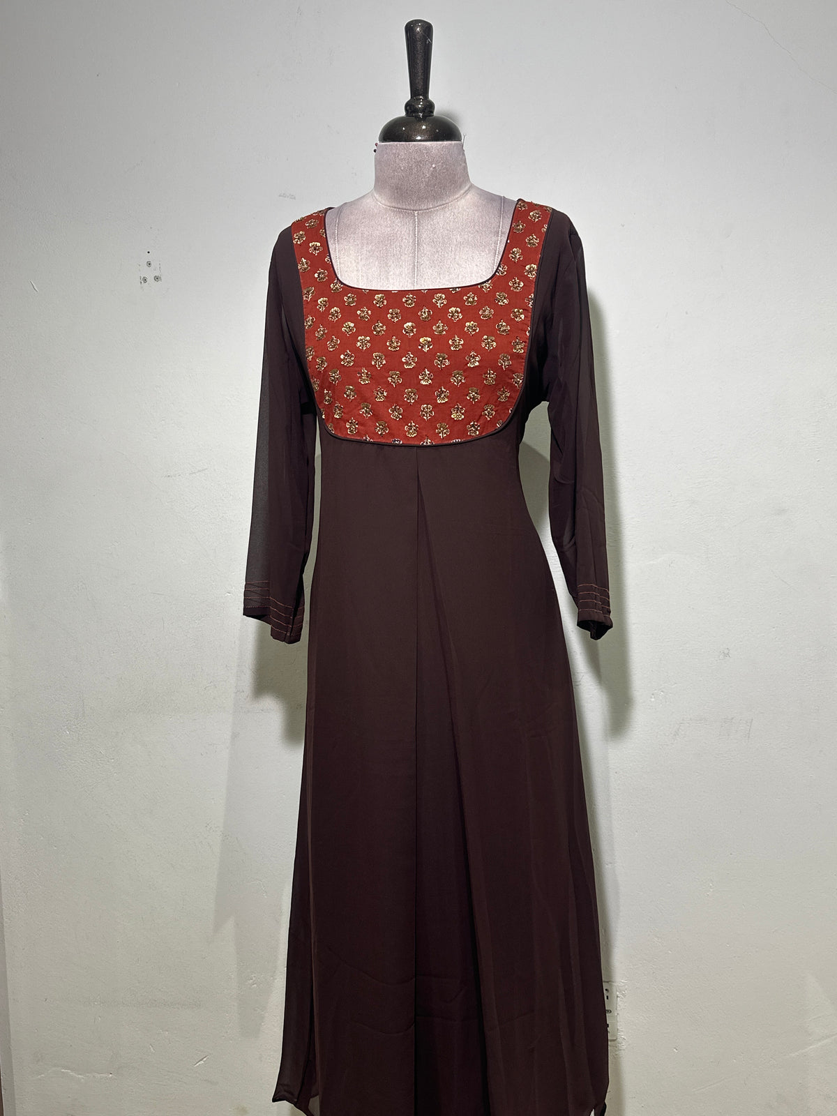 OFFER SALES TOP'S -  IHA 35962