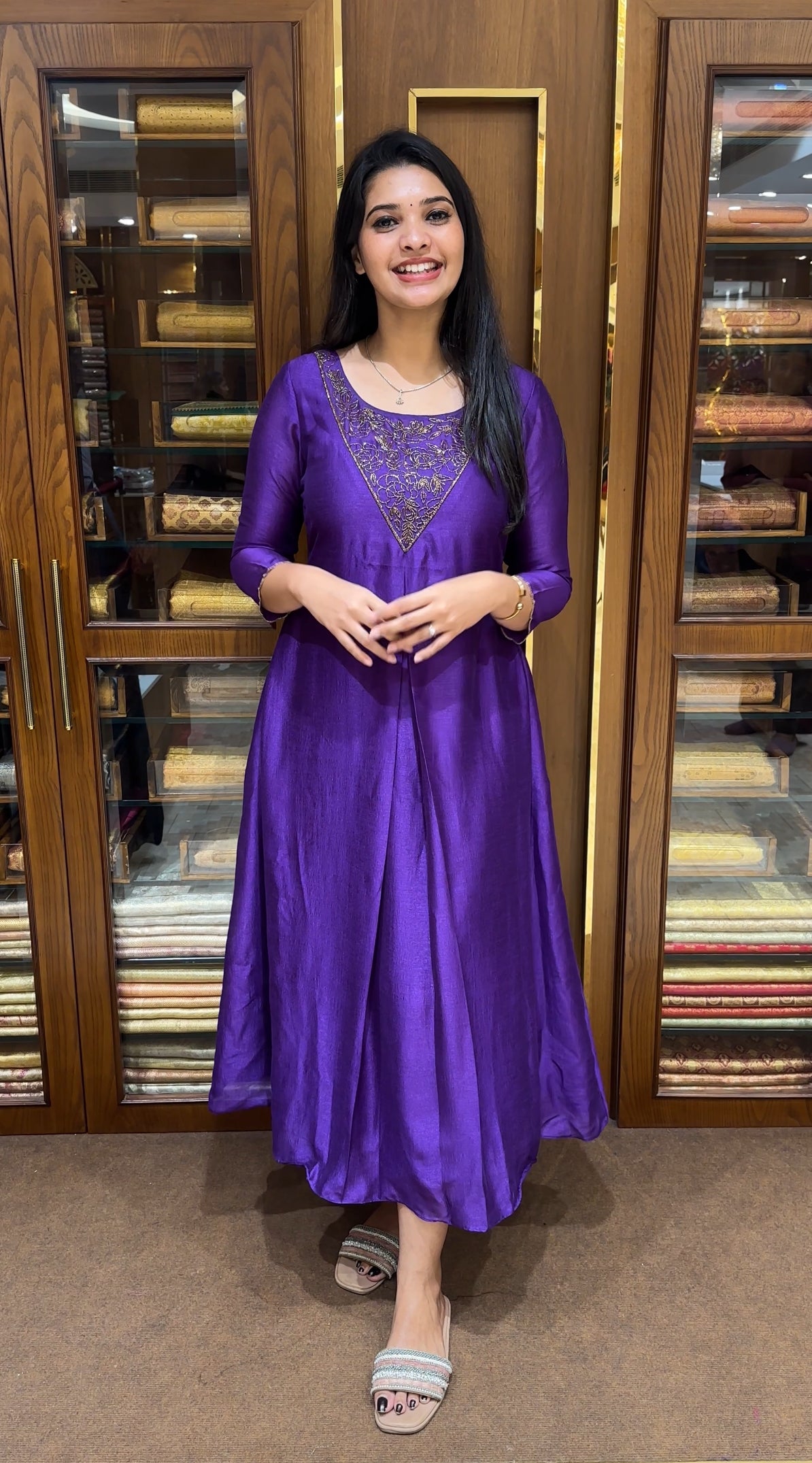 IHA'S IN-HOUSE A-LINE TOPS - IHA 25131