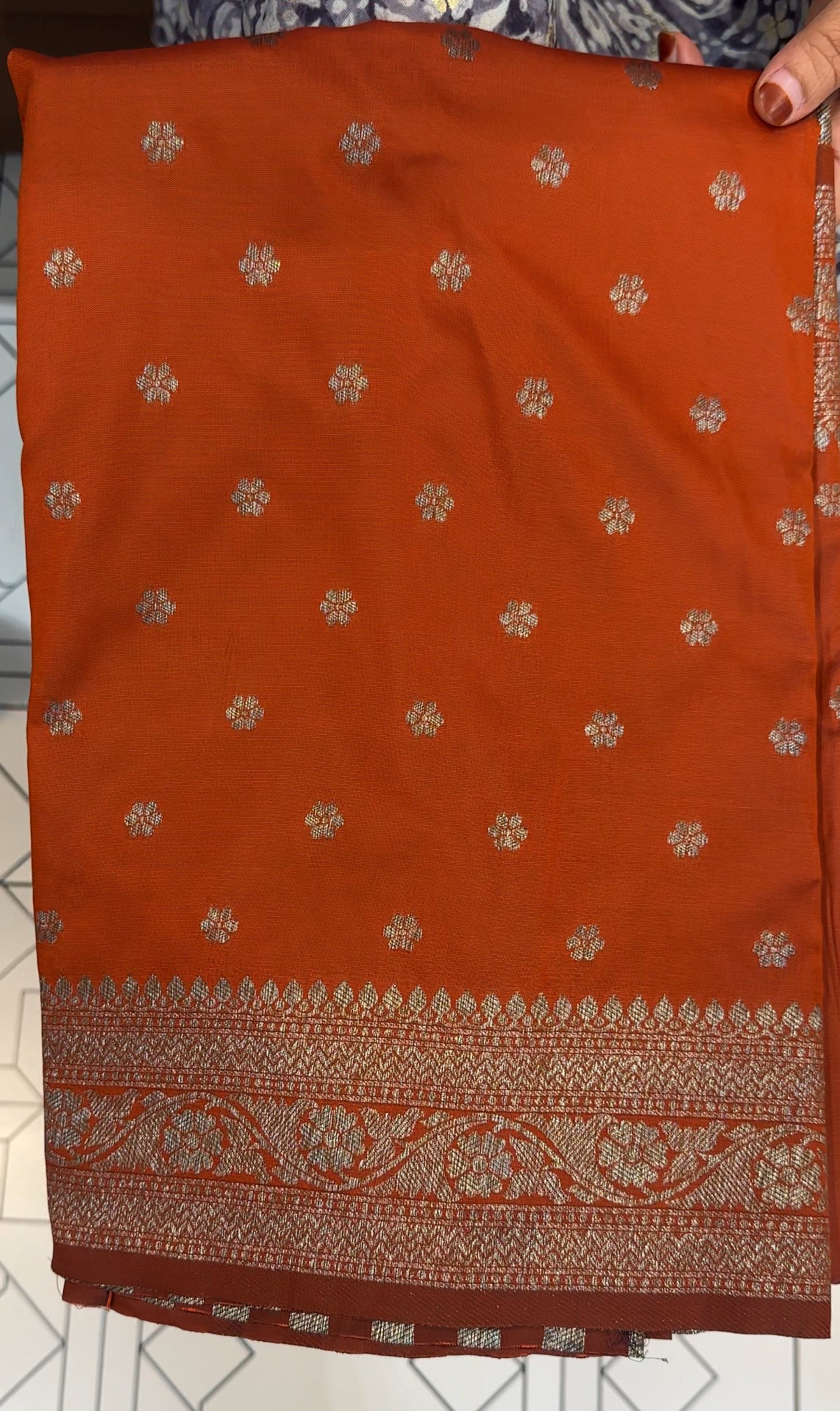 SEMI BANARASI SAREES - IHA 24664