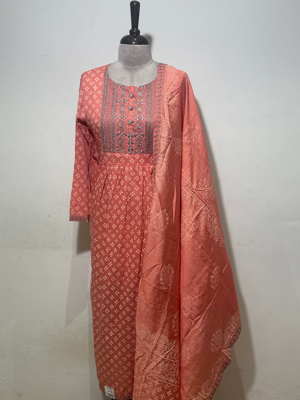 OFFER SALES TOP AND  BOTTOM  -  IHA 35694