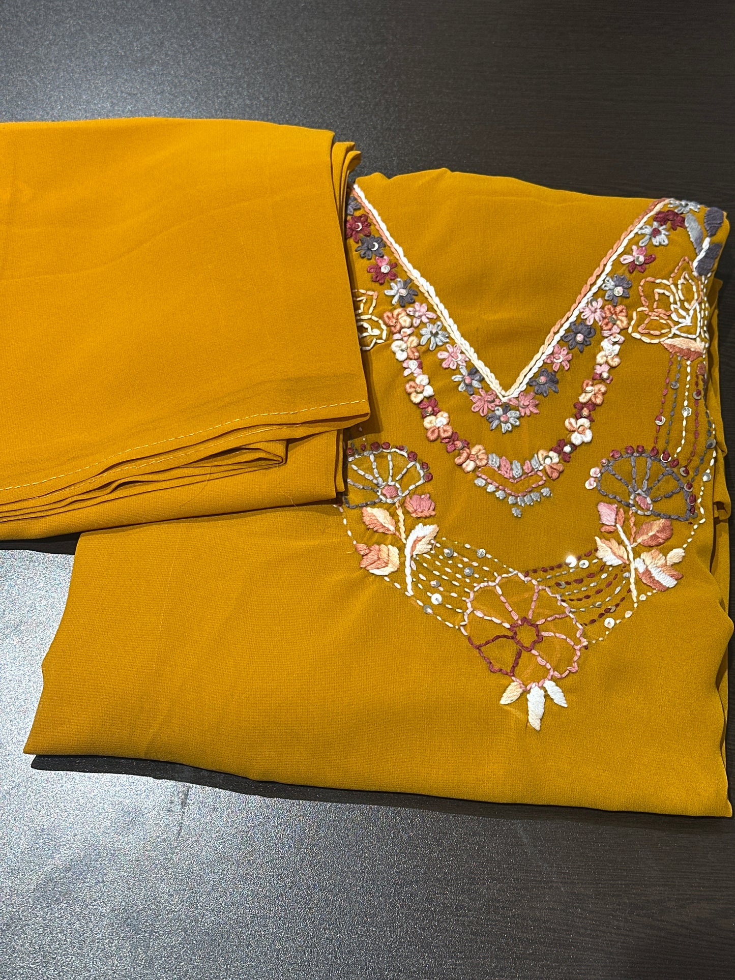 OFFER SALES UNSTITCHED SALWAR SUITS -  IHA 34093
