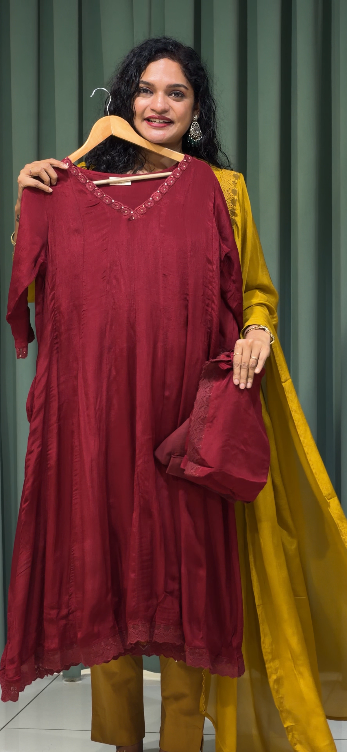 CHINON TOP, BOTTOM AND DUPATTA - IHA 35154