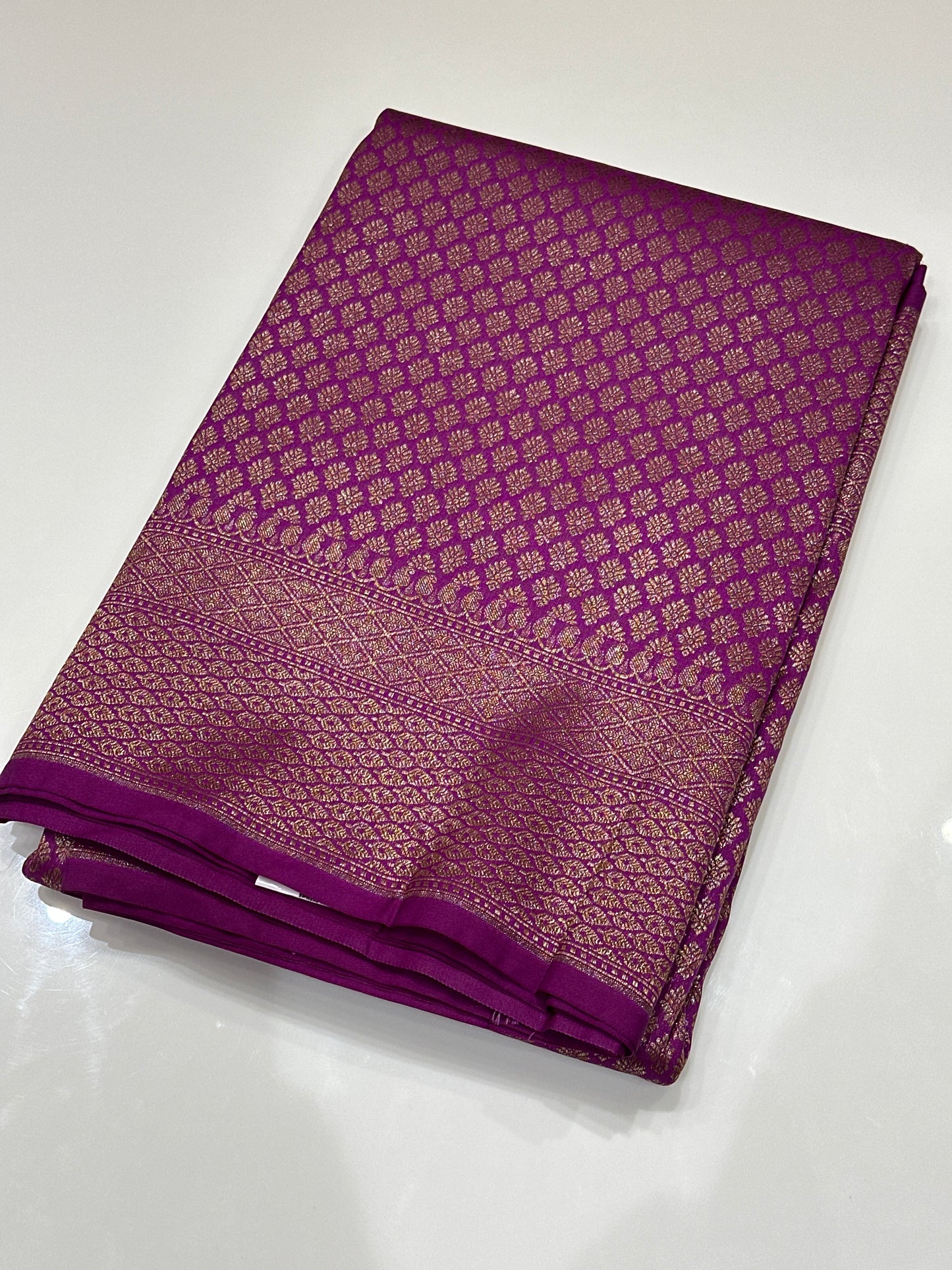 OFFER SALES SAREES - IHA 27137