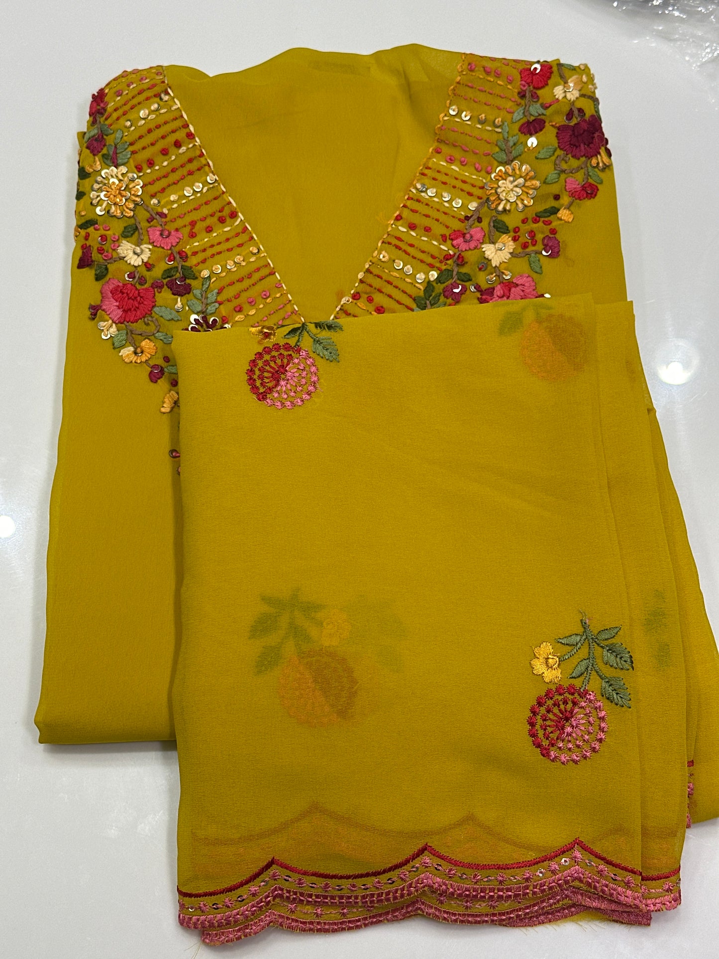 OFFER SALES UNSTITCHED SALWAR SUITS -  IHA 33513