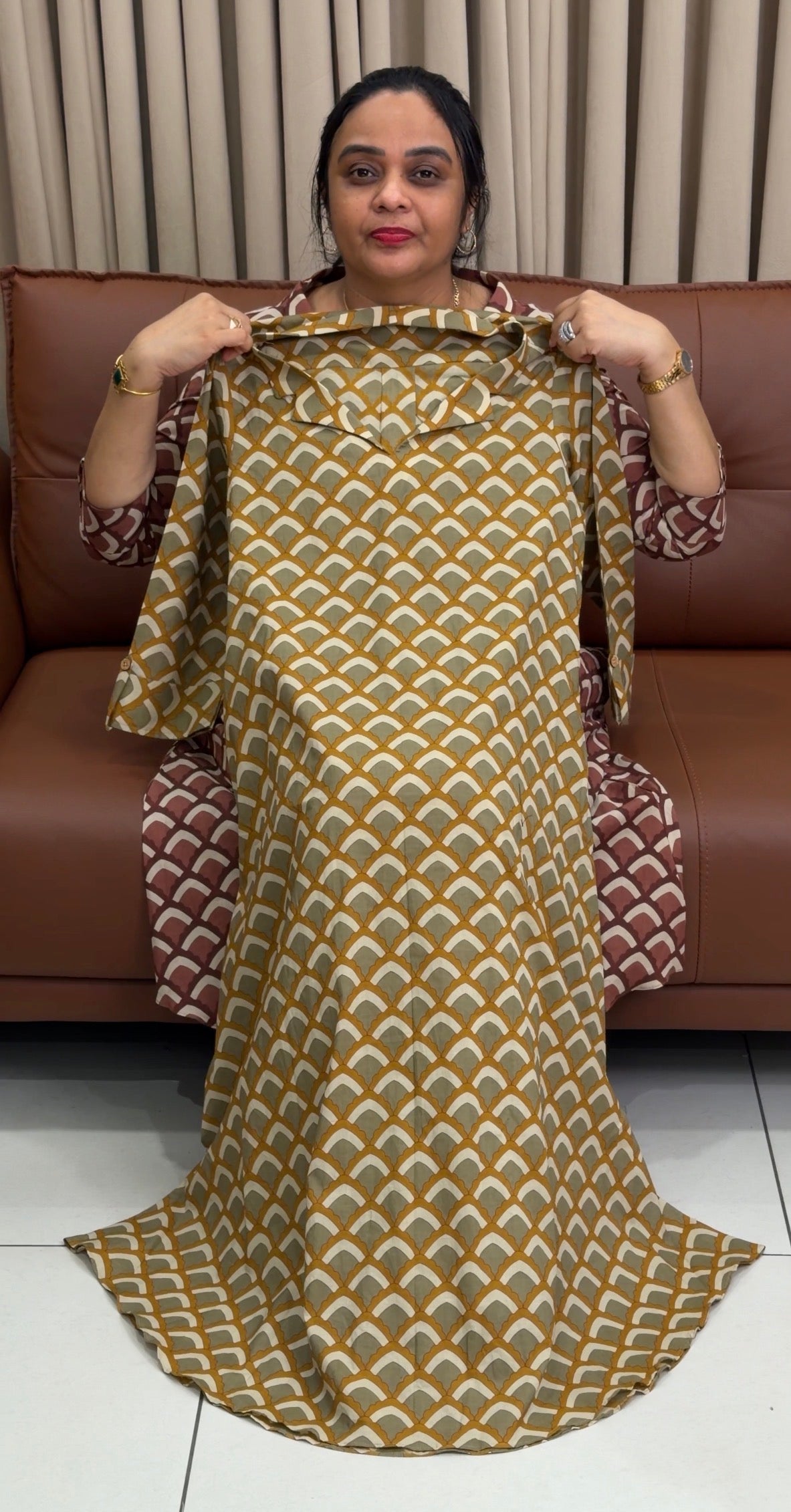 IHA'S IN-HOUSE PRINTED COTTON TOPS - IHA 34757