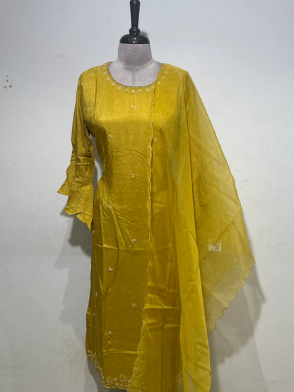 OFFER SALES TOP AND  BOTTOM  -  IHA 35833