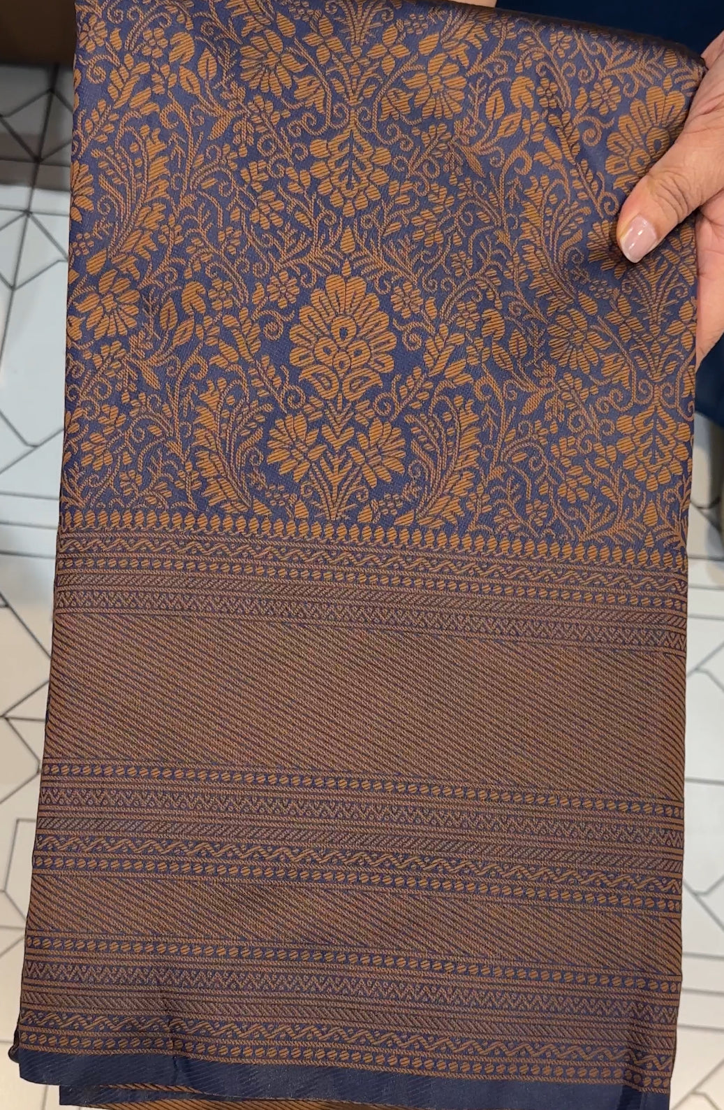 SEMI BANARASI SAREES - IHA 18271