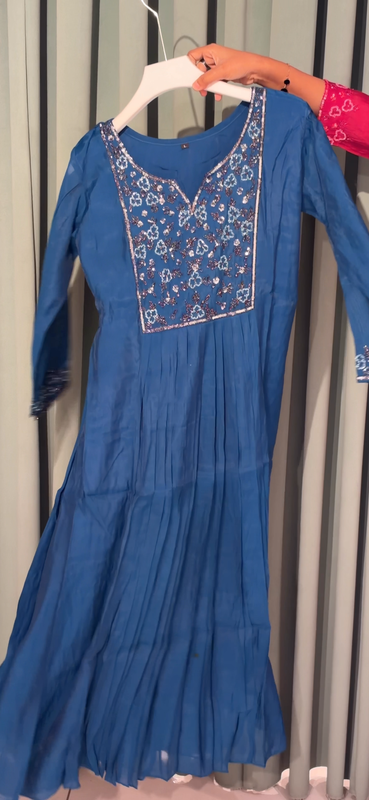 MUL CHANDERI TOP, BOTTOM AND DUPATTA - IHA 35914