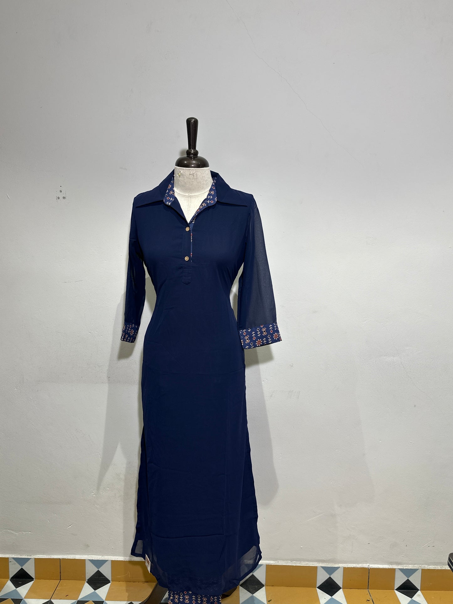 OFFER SALES TOP AND BOTTOM  -  IHA 34284