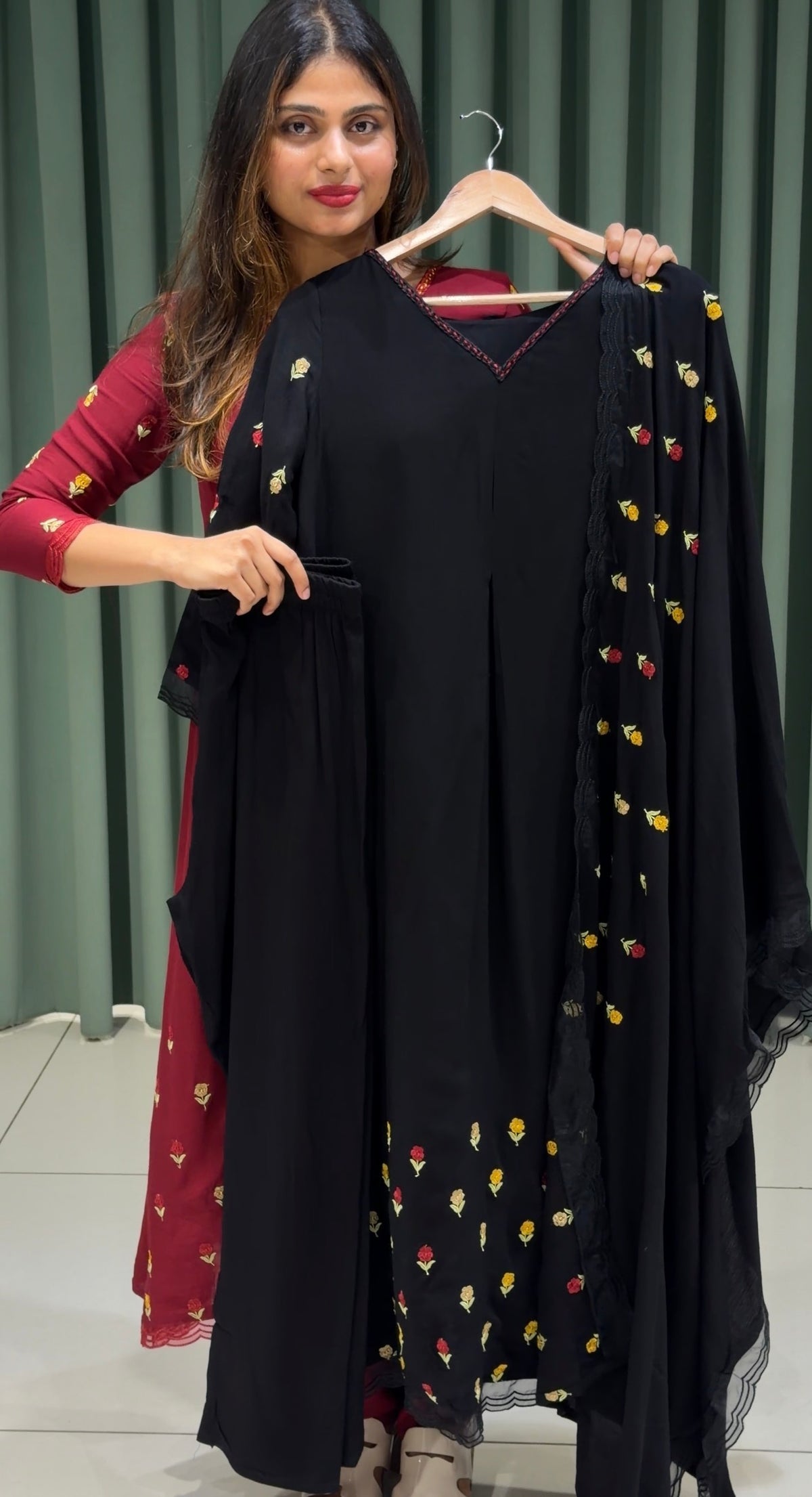 CRUSHED RAYON TOP,BOTTOM AND DUPATTA - IHA 36015