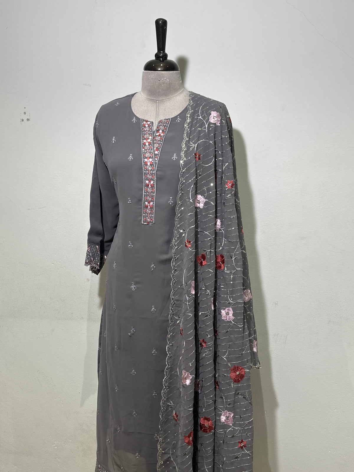 OFFER SALES TOP AND  BOTTOM  -  IHA 35694