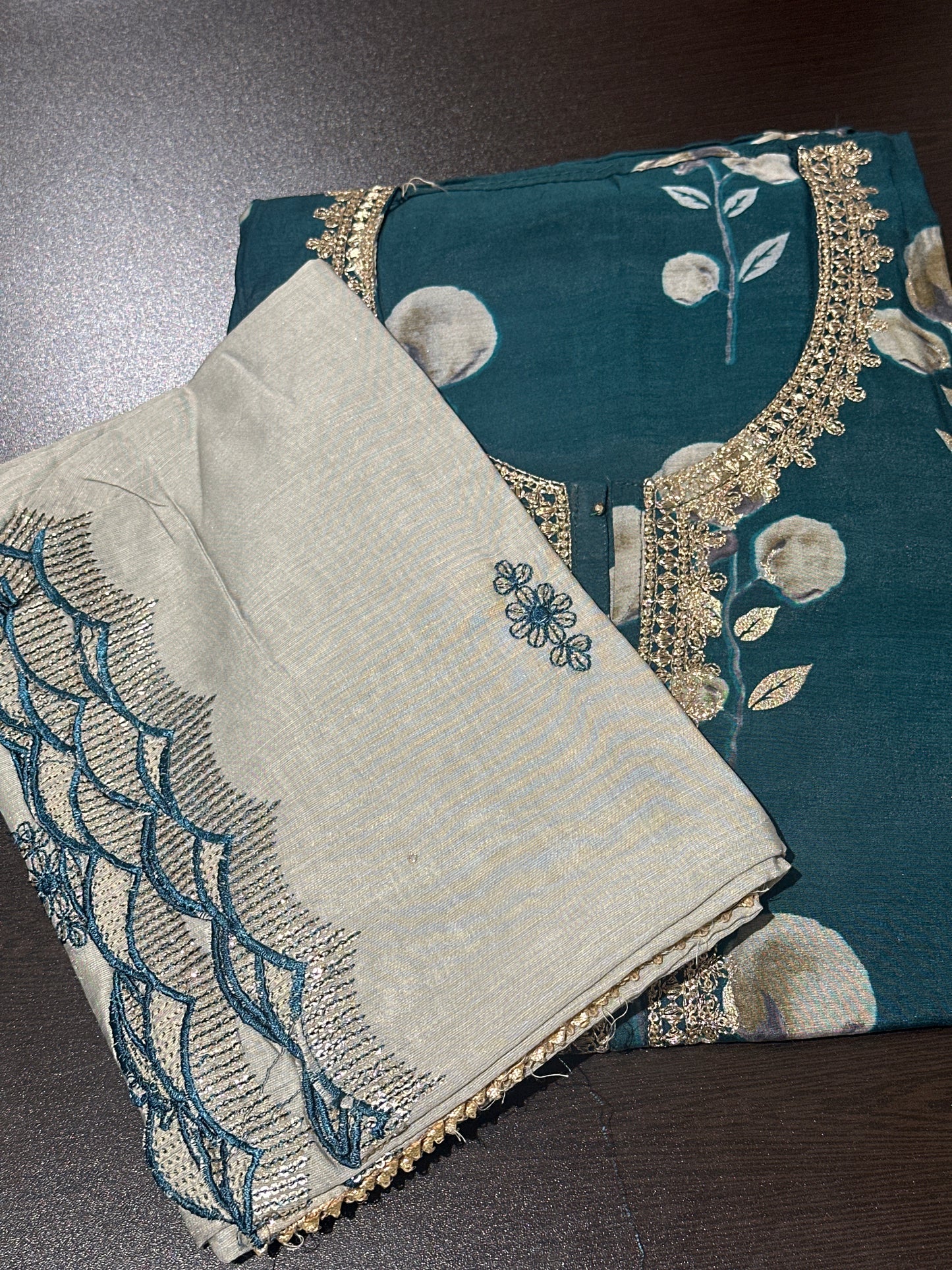 OFFER SALES UNSTITCHED SALWAR SUITS -  IHA 34150