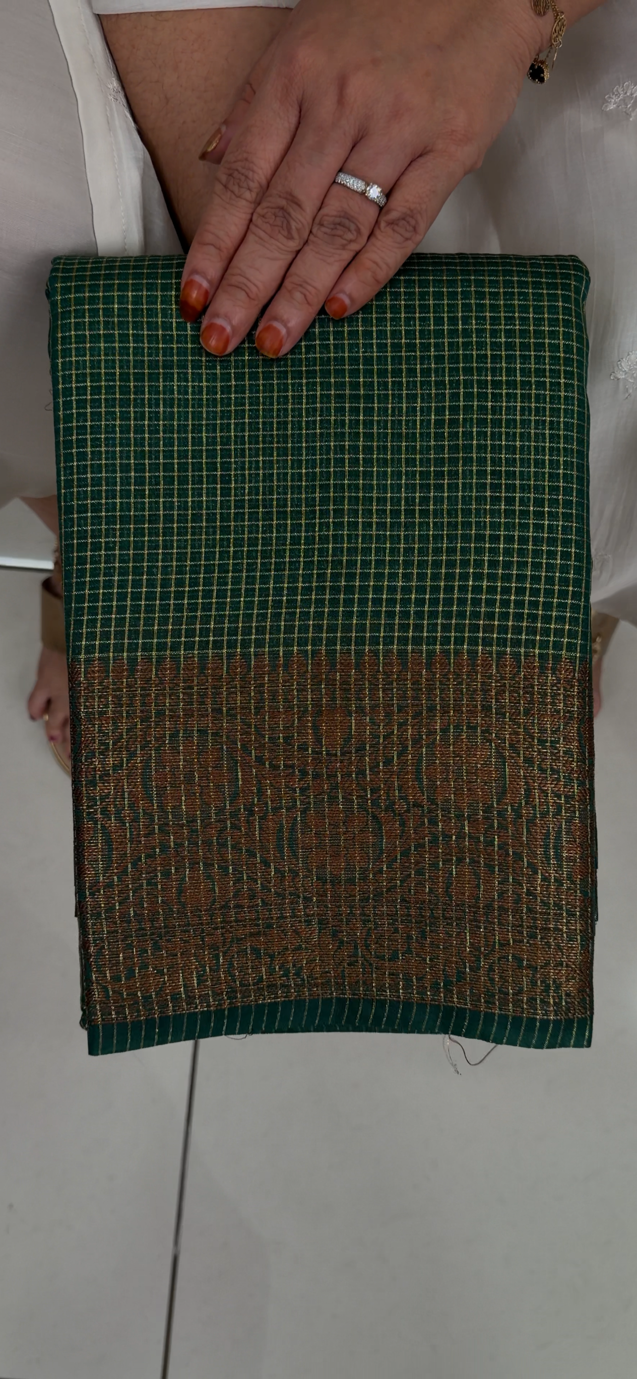 SEMI BANARASI SAREES - IHA 33334