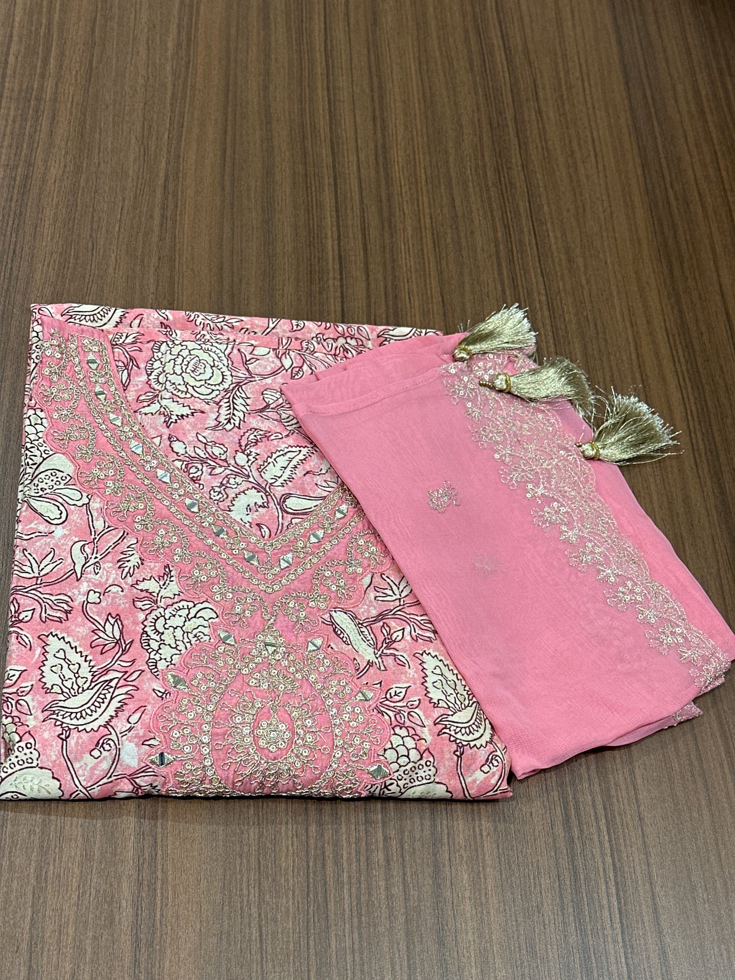 OFFER SALES UNSTITCHED SALWAR SUITS -  IHA 33721
