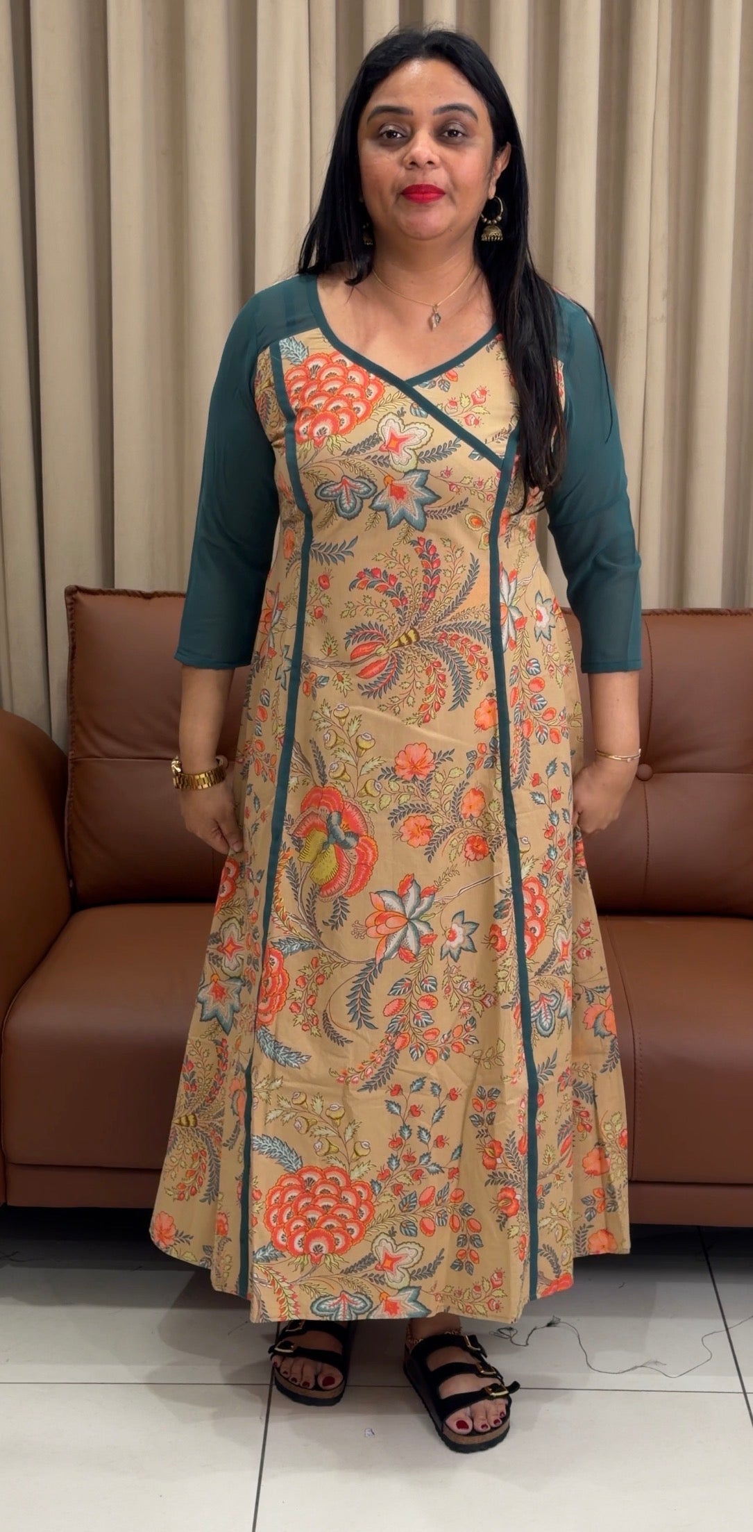 IHA'S IN-HOUSE PRINTED ALINE TOPS - IHA 33982