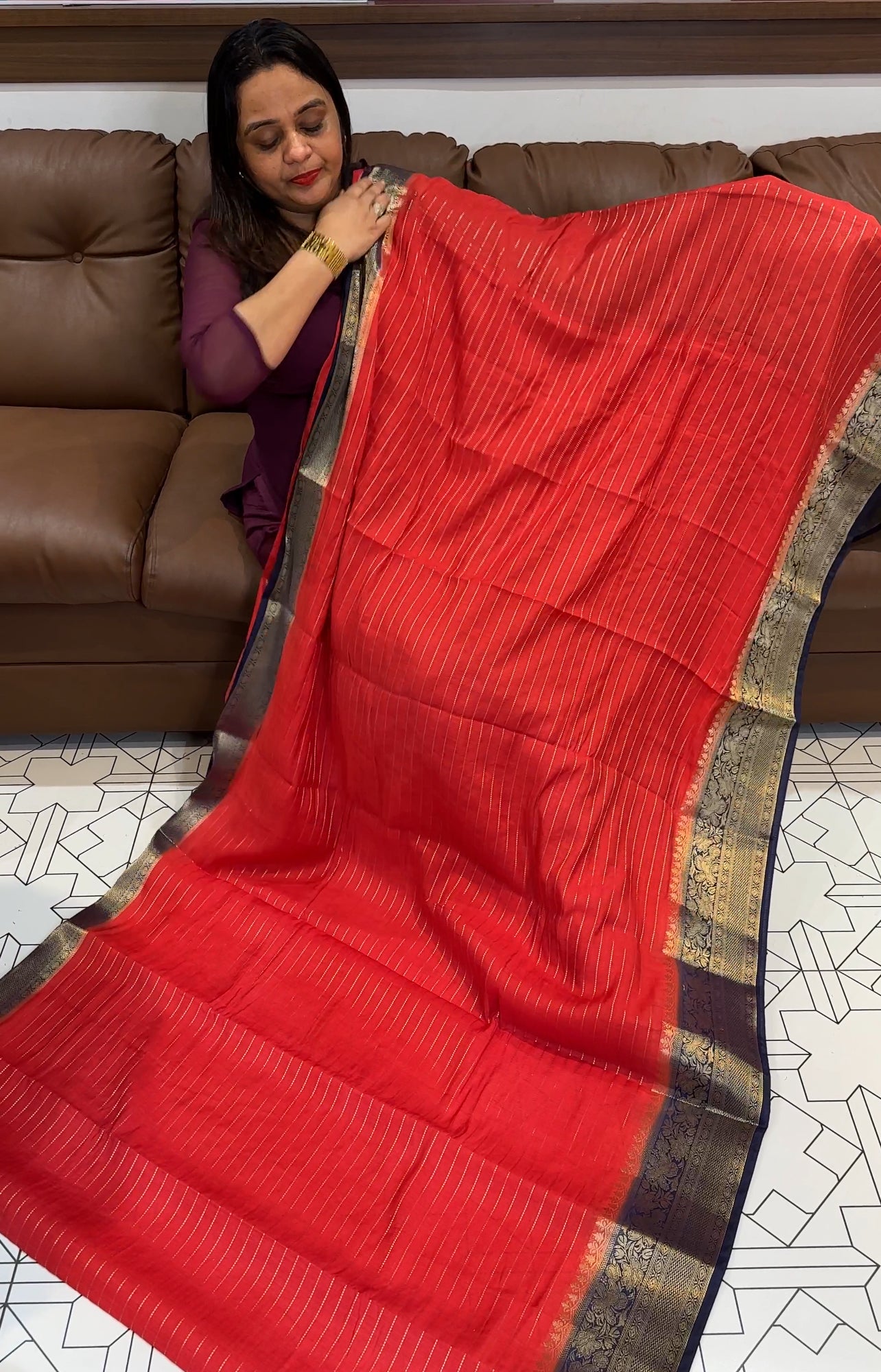 SEMI BANARASI SAREE - IHA 19081