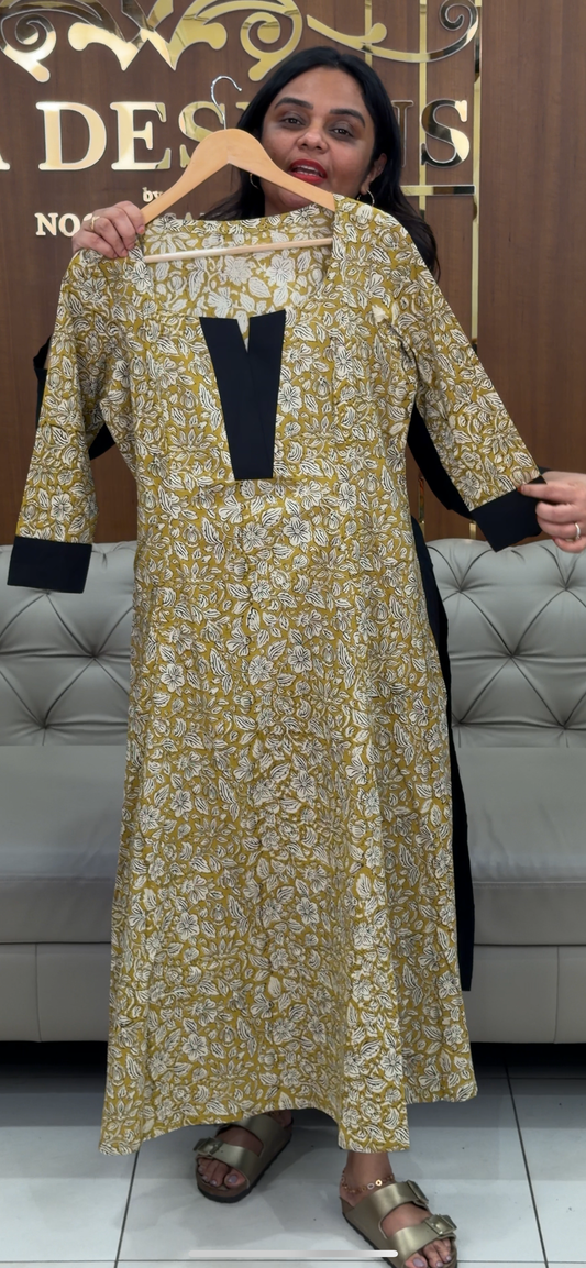 IHA'S IN-HOUSE ALINE TOPS - IHA 31854