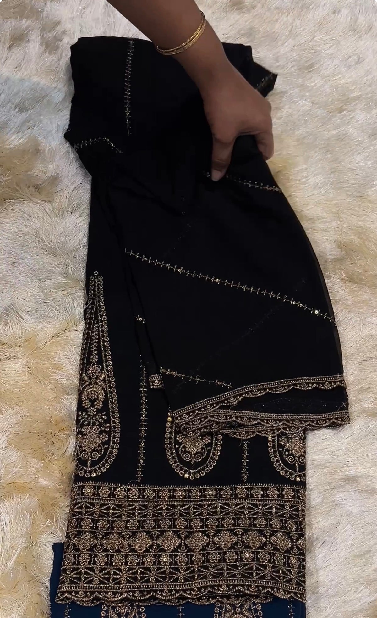 GEORGETTE UNSTITCHED SALWAR SUITS - IHA 36008