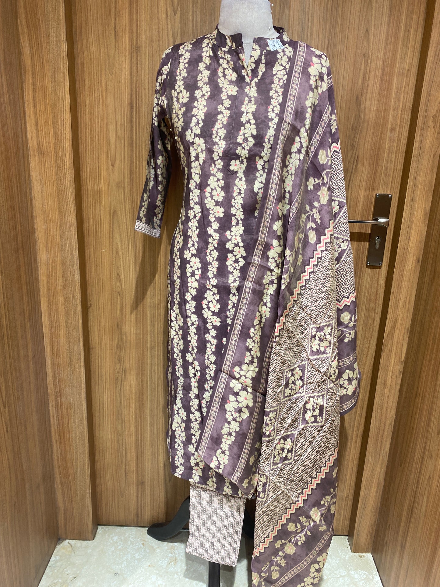 OFFER SALES TOP AND BOTTOM - IHA 27066