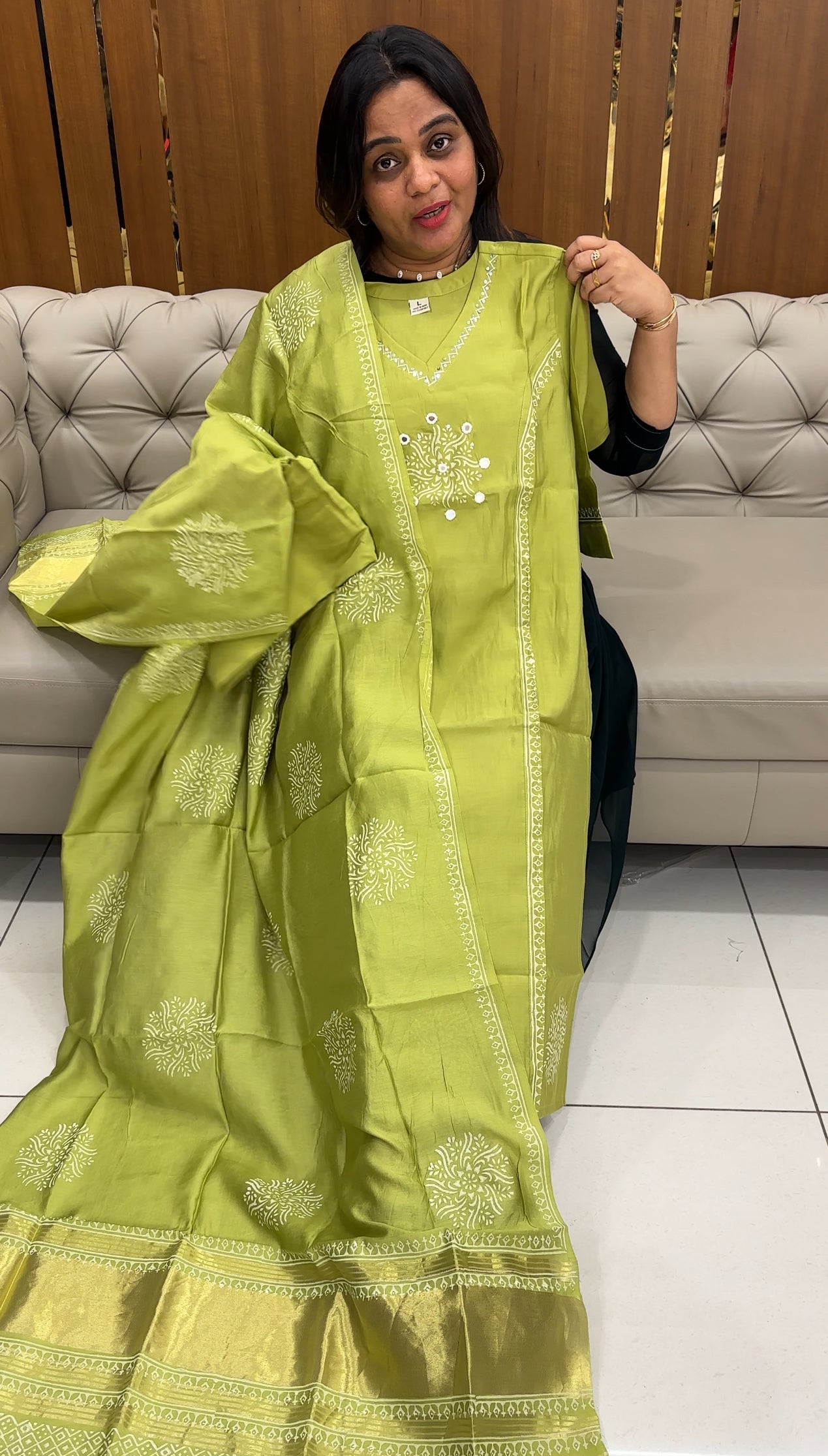 FORWARD MUL CHANDERI TOP, BOTTOM AND DUPATTA - IHA 28342