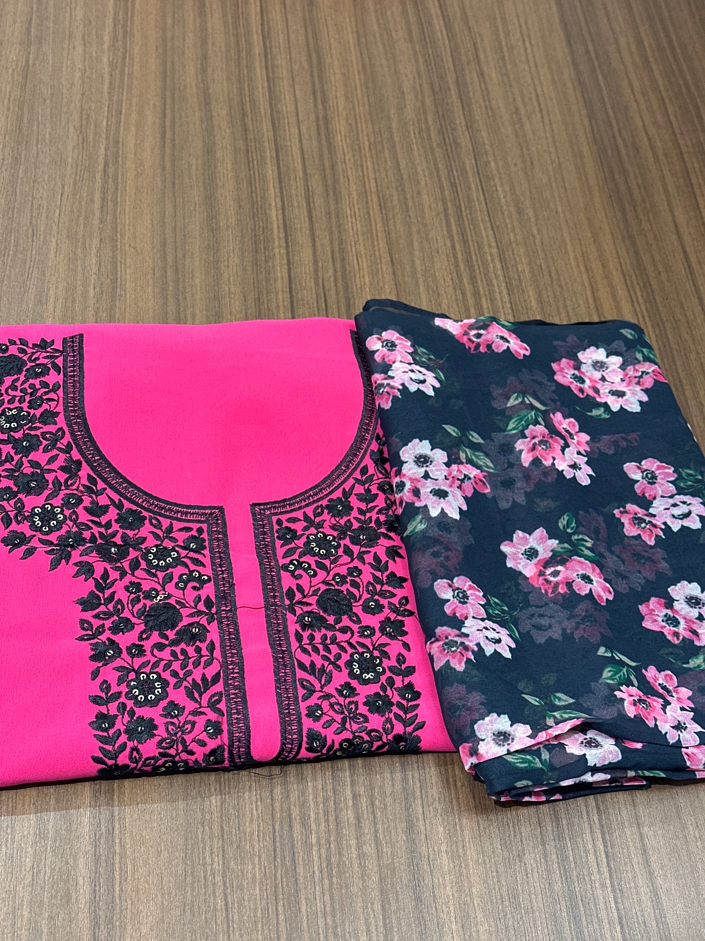 OFFER SALES UNSTITCHED SALWAR SUITS -  IHA 33920