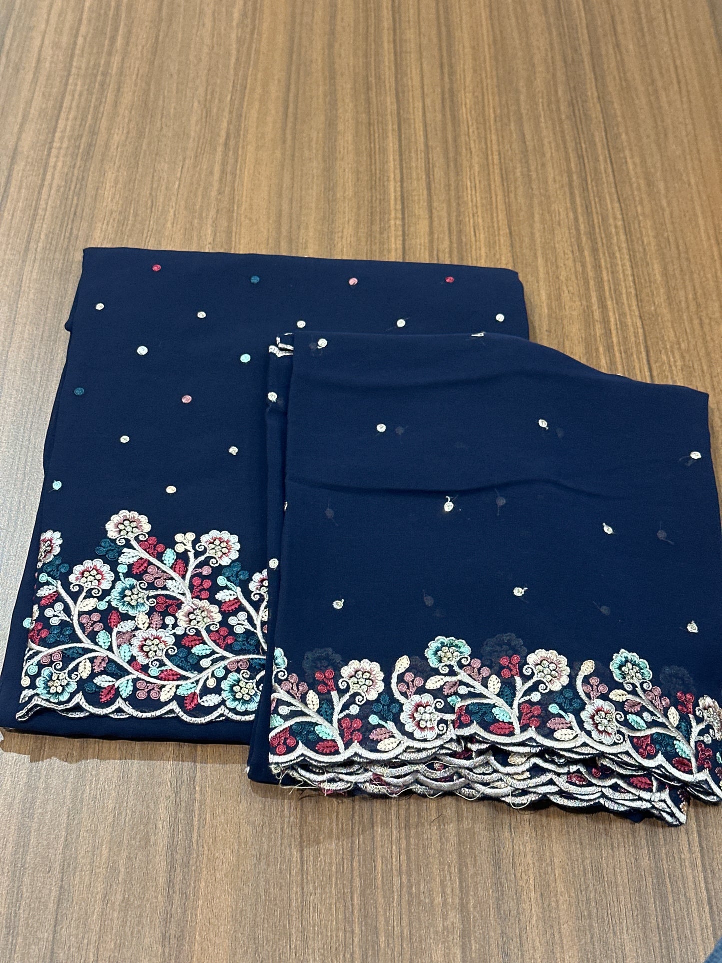OFFER SALES UNSTITCHED SALWAR SUITS -  IHA 33905