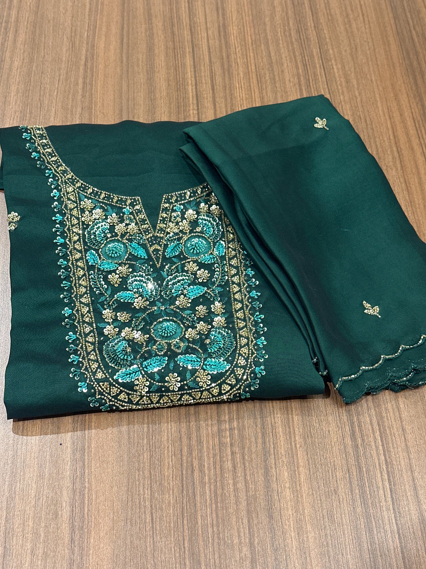 OFFER SALES UNSTITCHED SALWAR SUITS -  IHA 33862