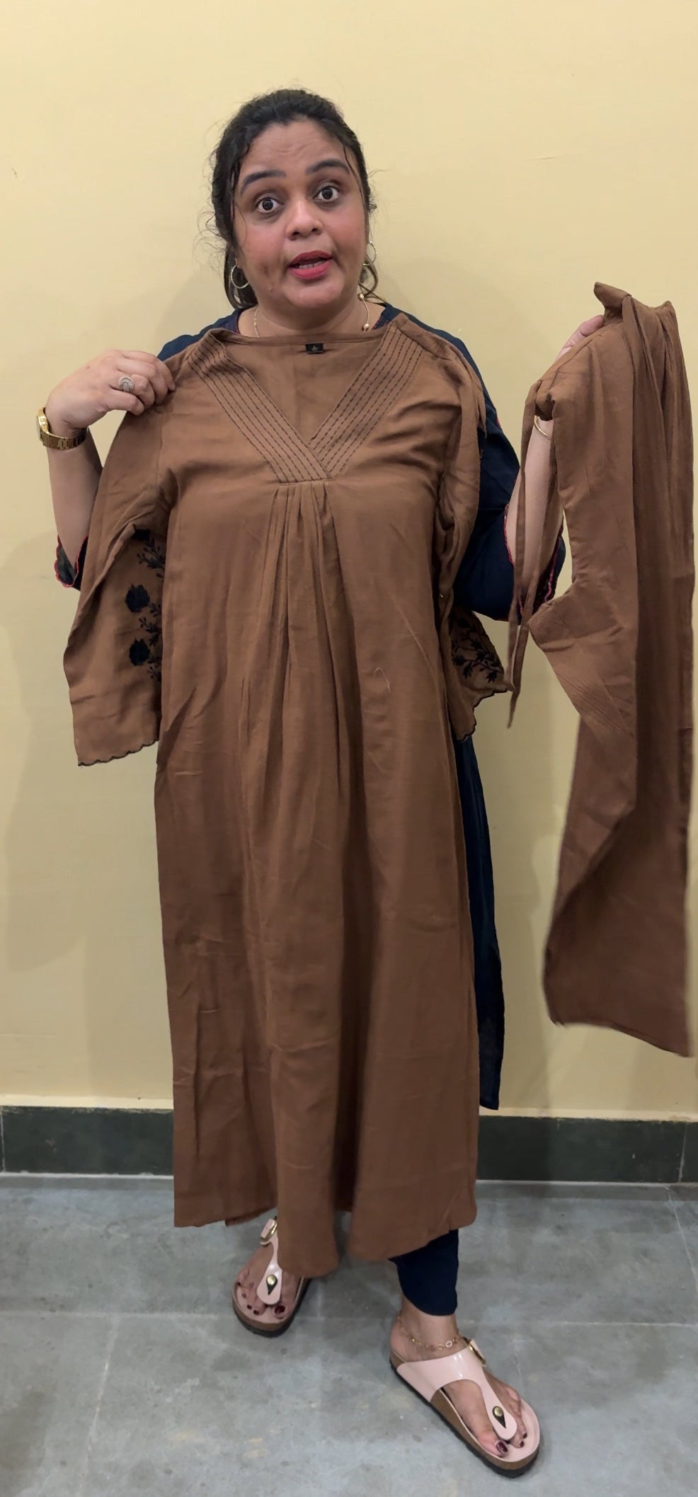 CRUSHED COTTON TOP,BOTTOM AND DUPATTA -IHA 26987