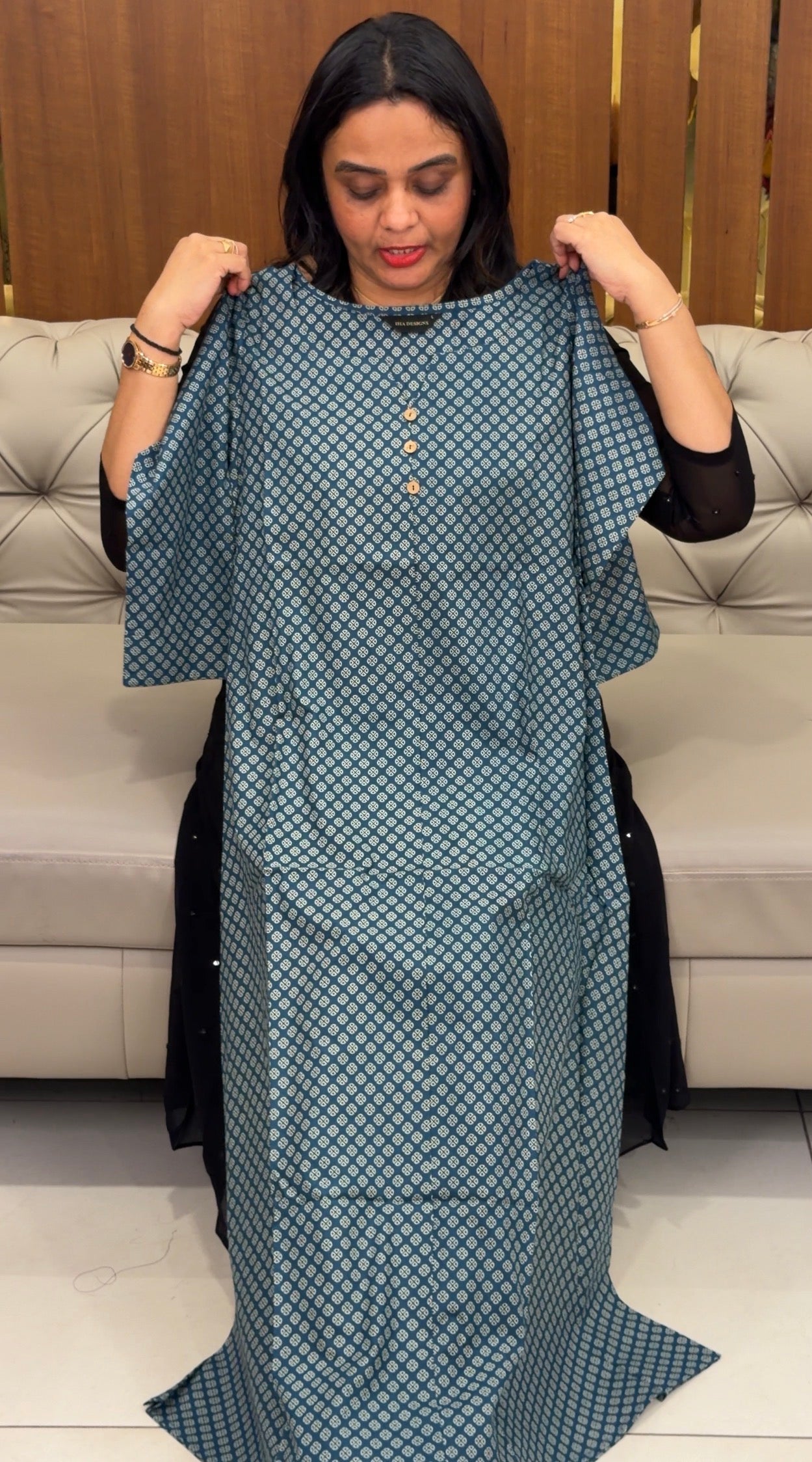 PRINTED ALINE TOPS - IHA 32473