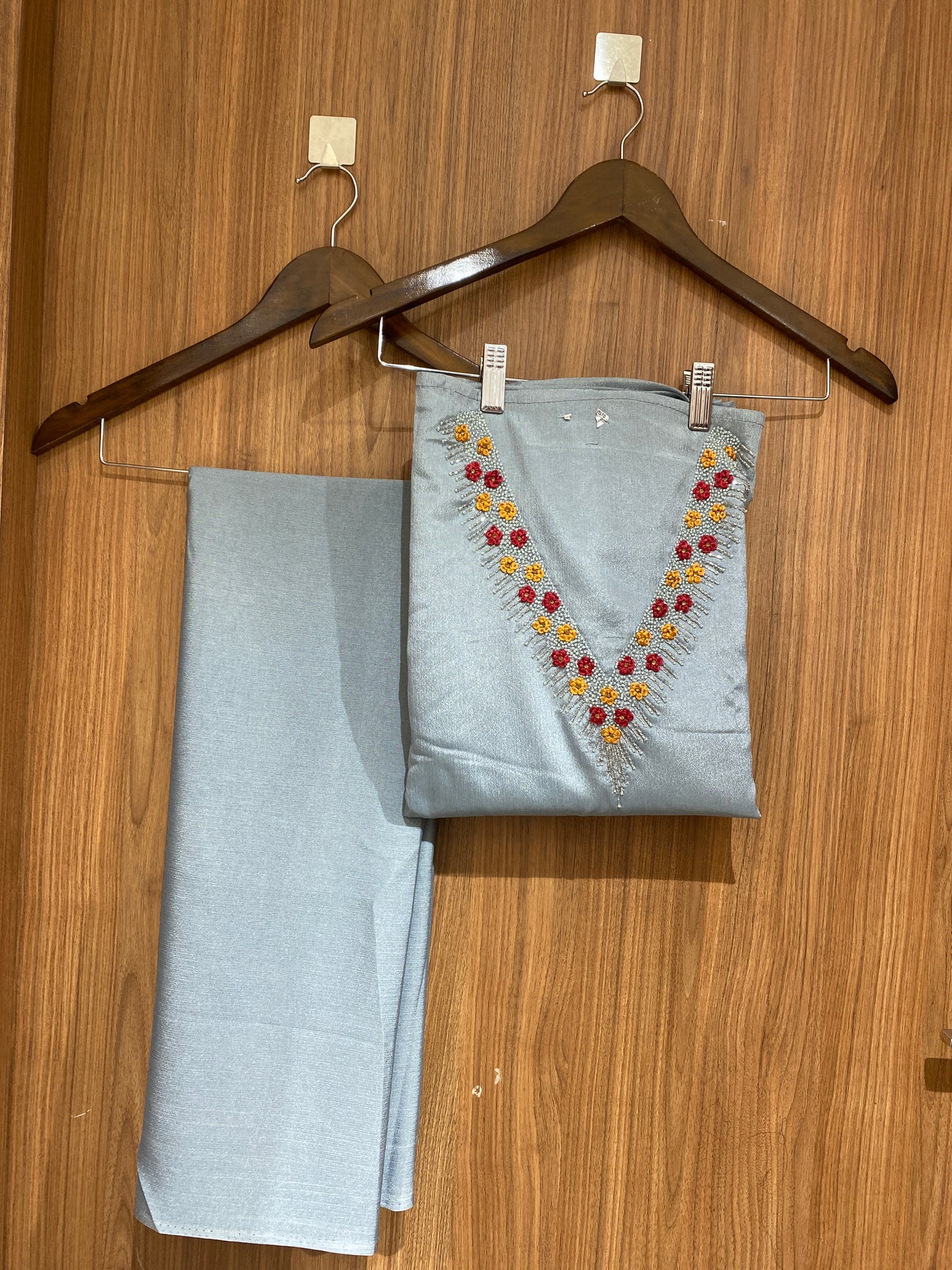 OFFER SALES UNSTITCHED SALWAR SUITS - IHA 26840