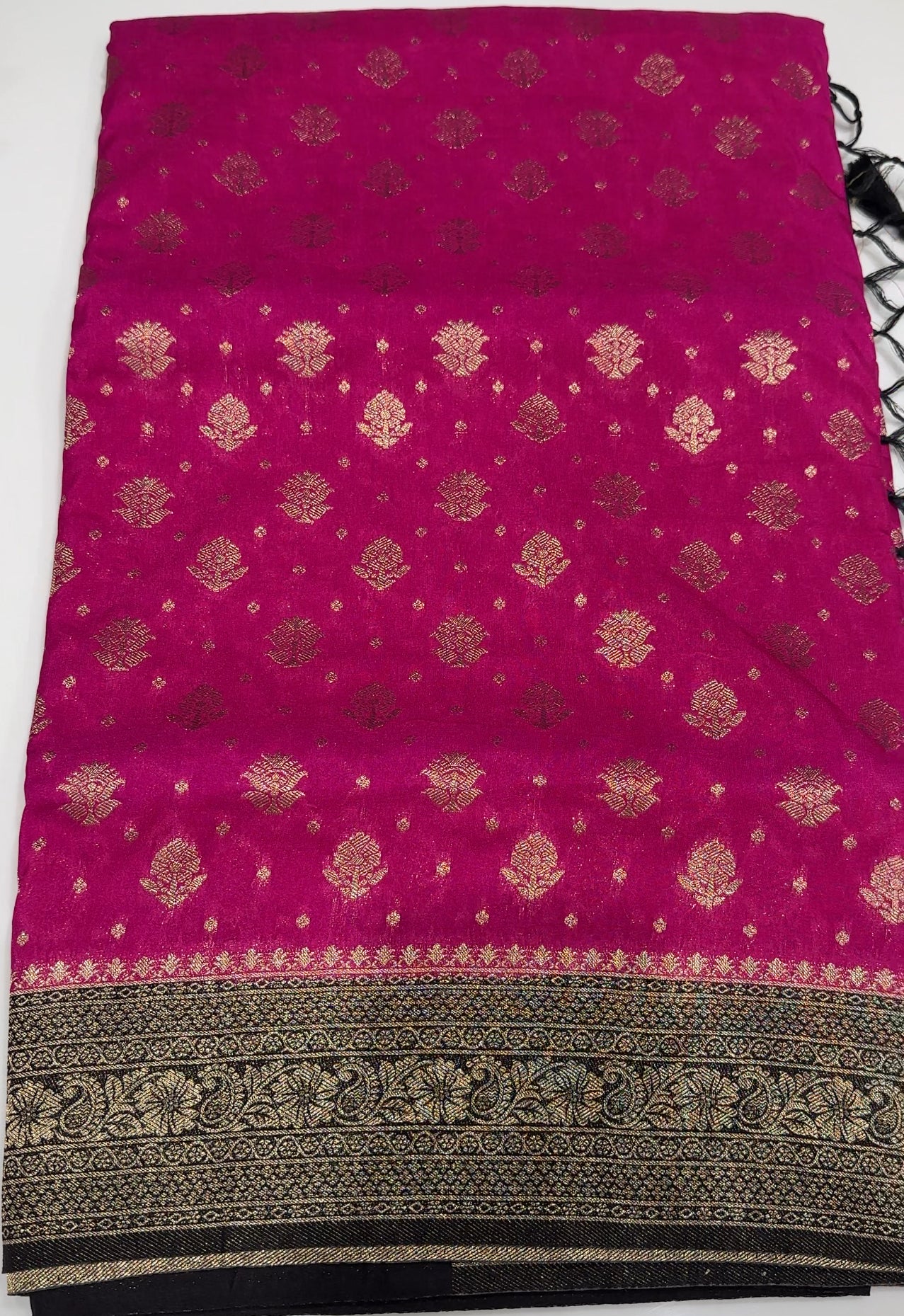 SEMI BANARASI SAREES - IHA 27143