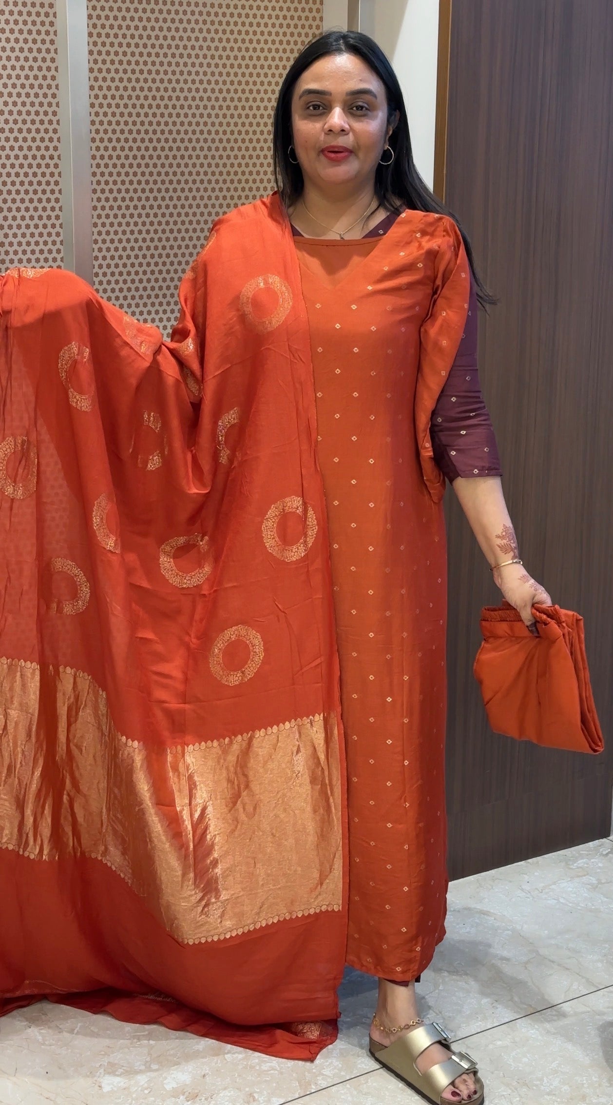 IHA'S IN-HOUSE MUL CHANDERI TOP,BOTTOM AND DUPATTA - IHA 32221