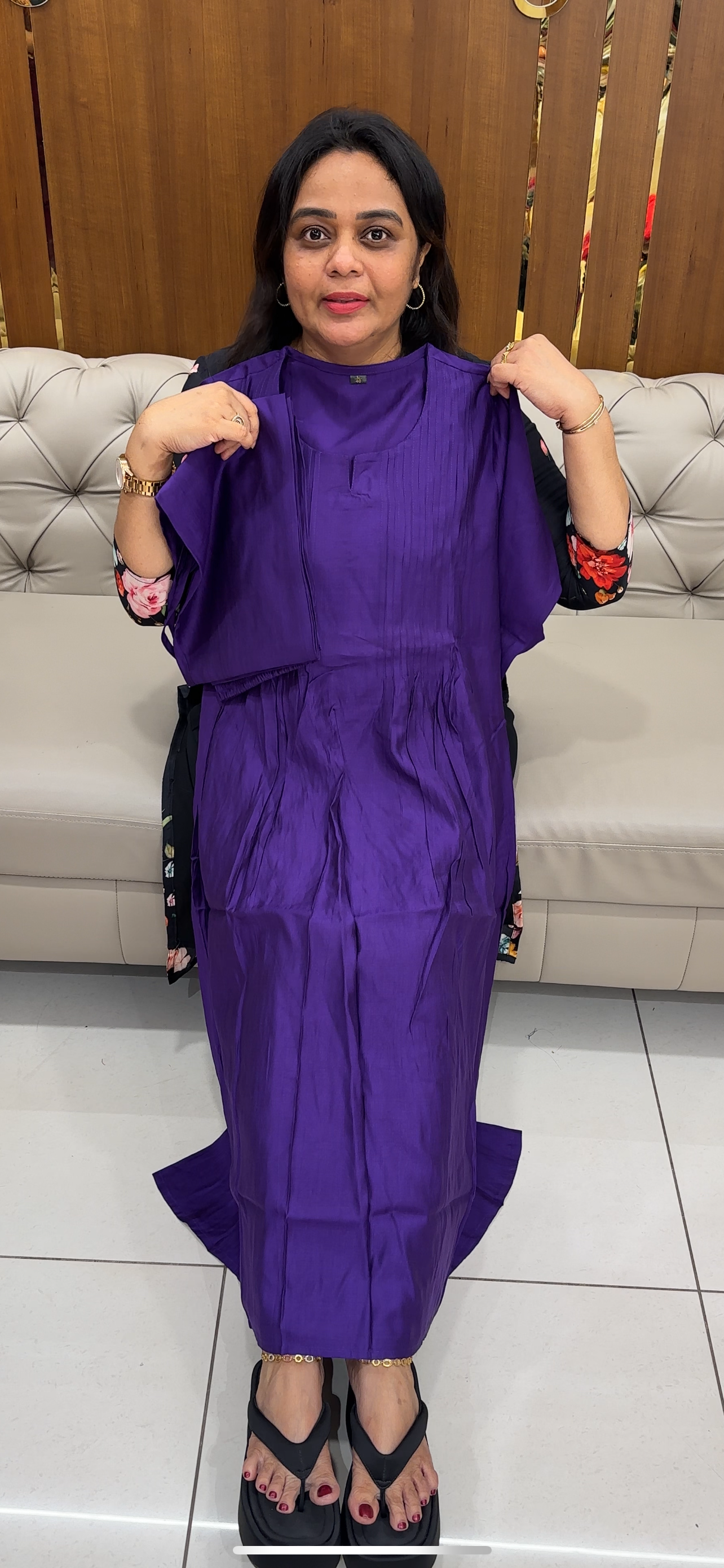 READY TO WEAR COLLECTIONS - IHA 28696