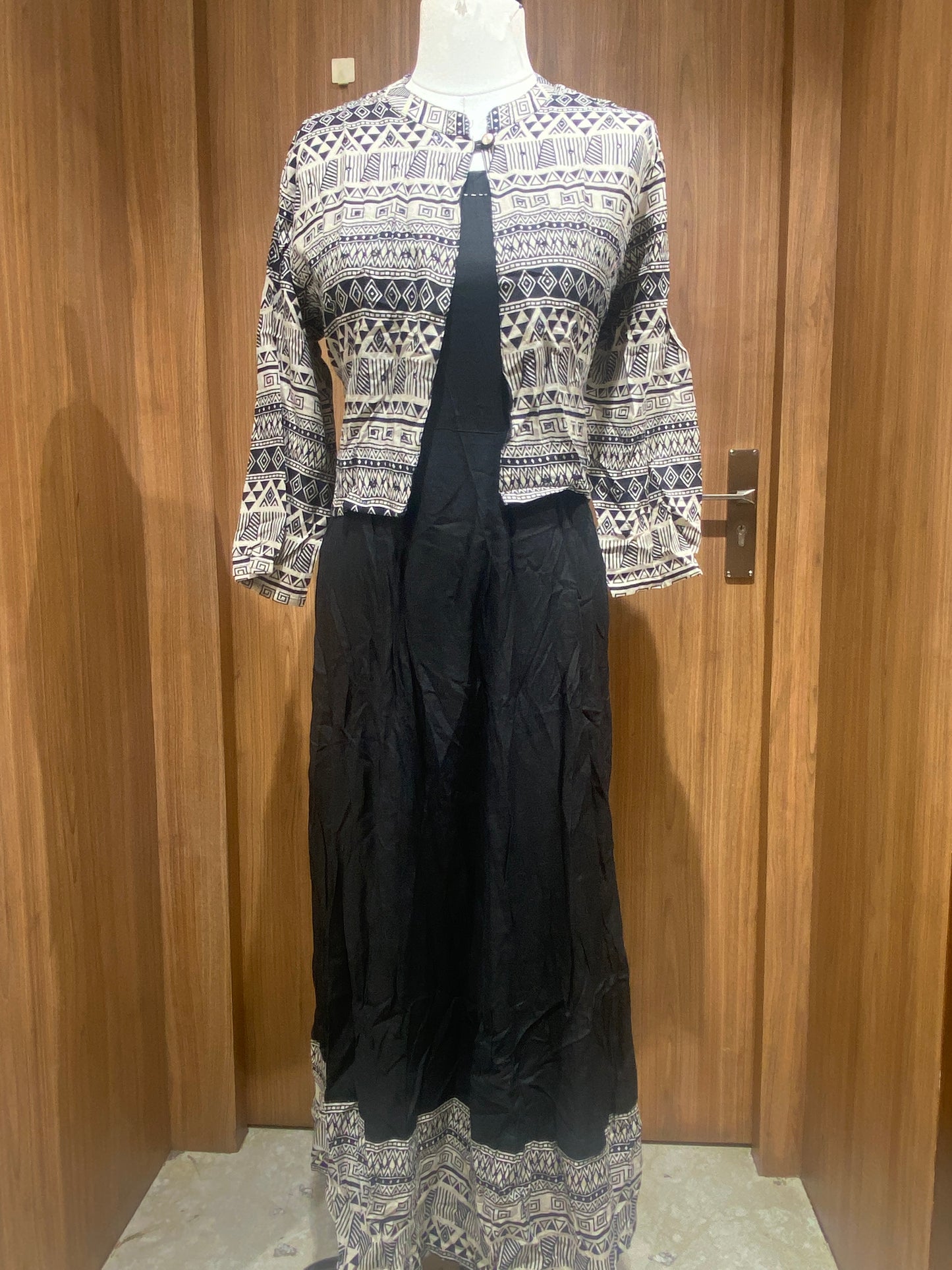 OFFER SALES TOPS COLLECTIONS - IHA 27006