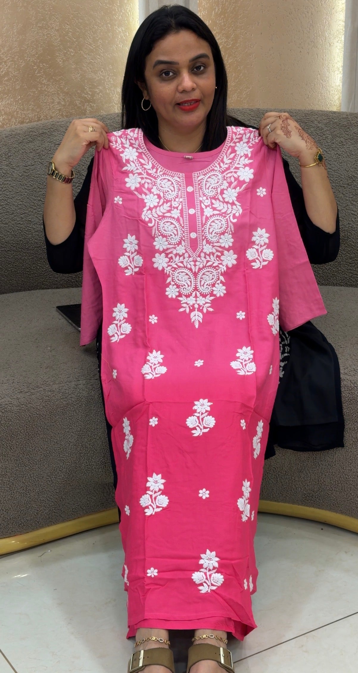 LUCKNOWI CHIKANKARI TOPS - IHA 33286