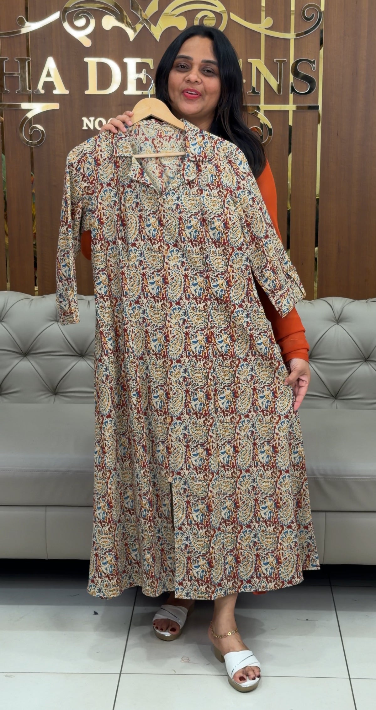 IHA'S IN-HOUSE COTTON TOPS - IHA 30604