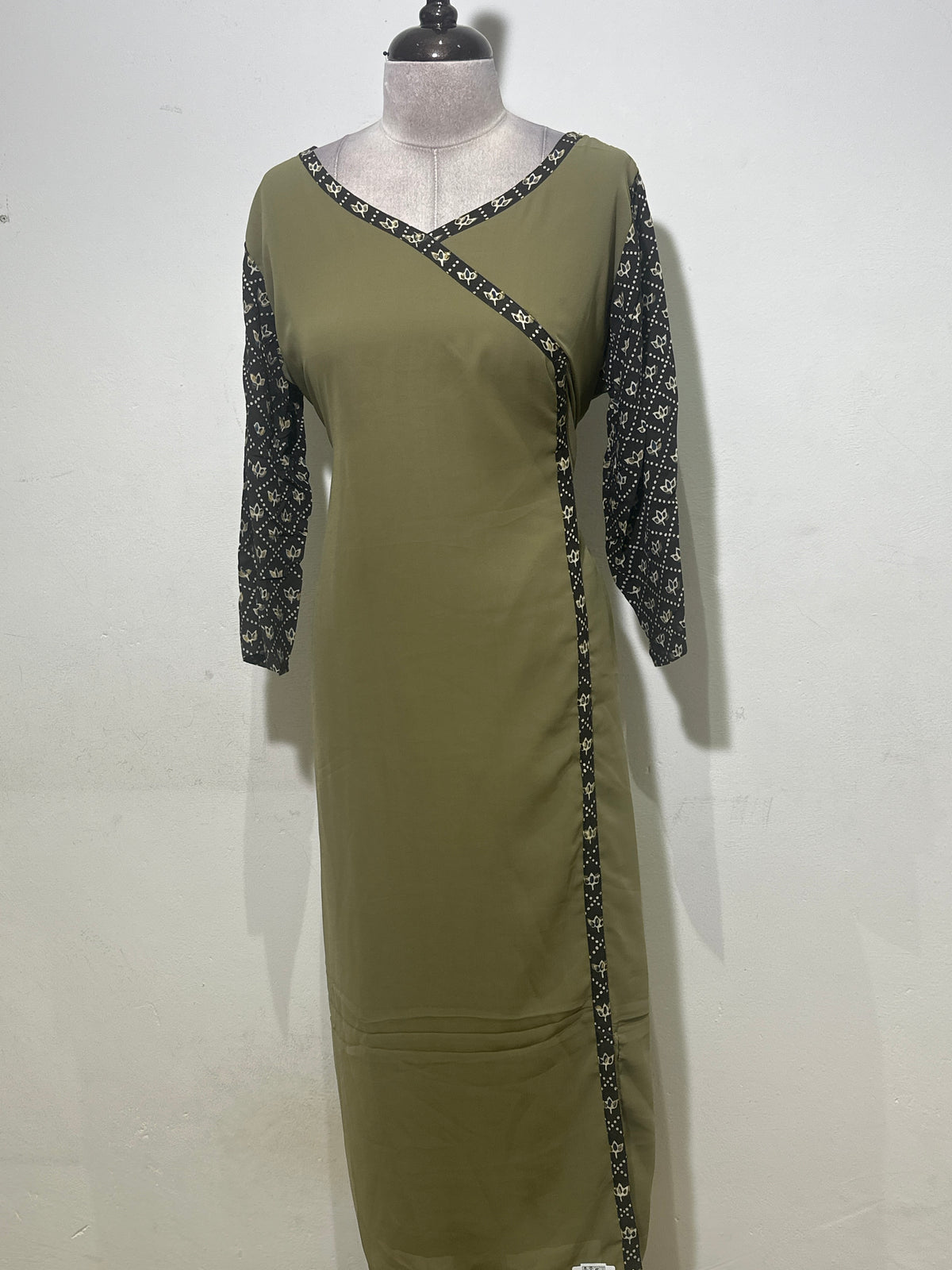 OFFER SALES TOP'S -  IHA 35712
