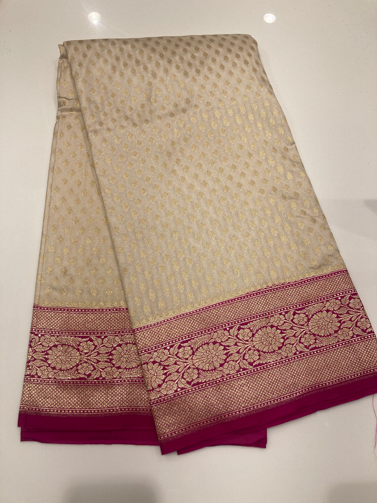 OFFER SALES SAREE -  IHA 35453
