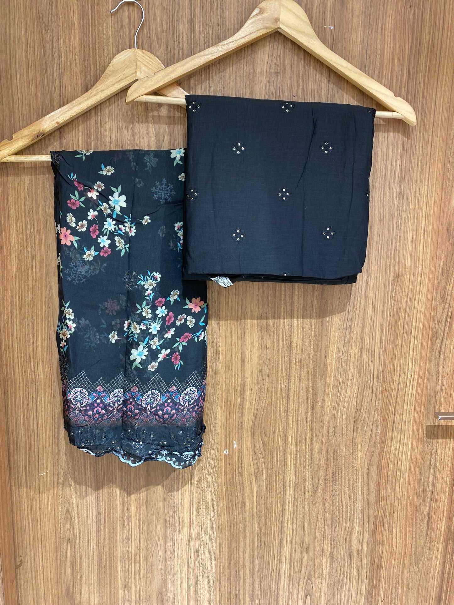 OFFER SALES UNSTITCHED SALWAR SUITS - IHA 26840