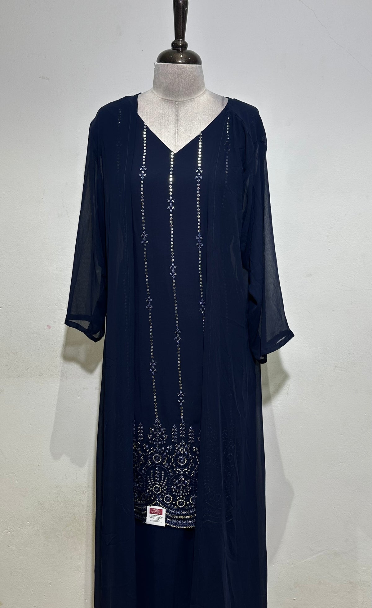 OFFER SALES READY TO WEAR SETS  -  IHA 35622